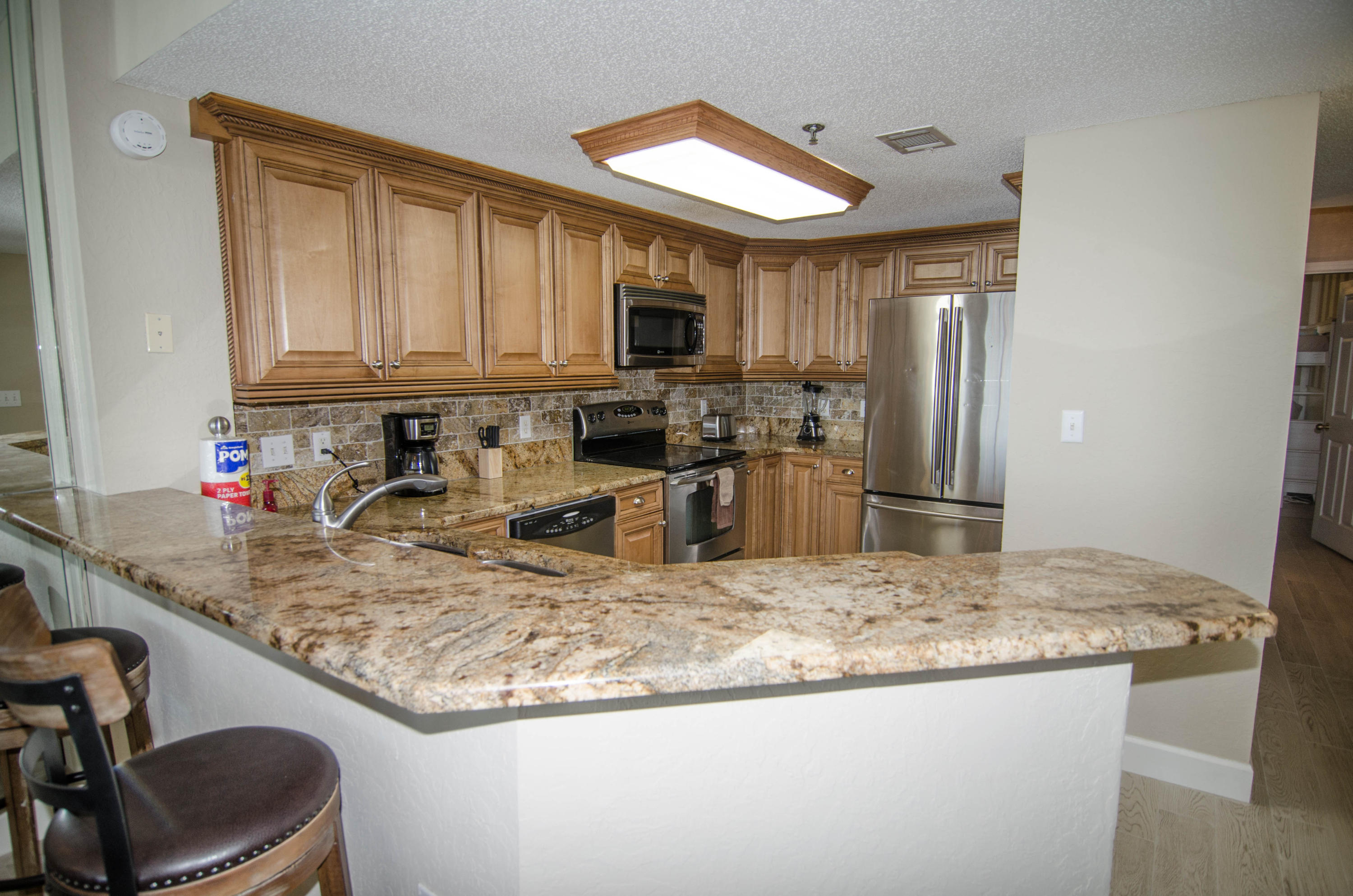 JADE EAST TOWERS CONDO - Residential