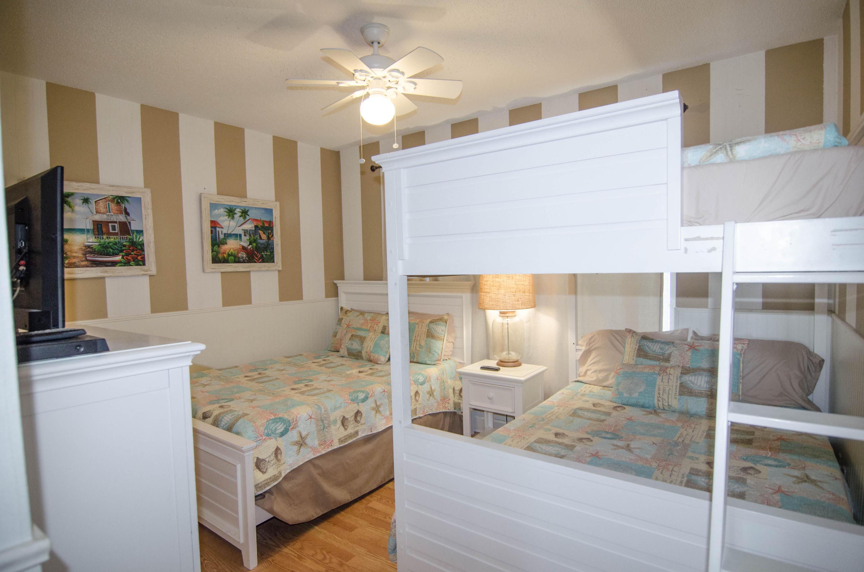 JADE EAST TOWERS CONDO - Residential
