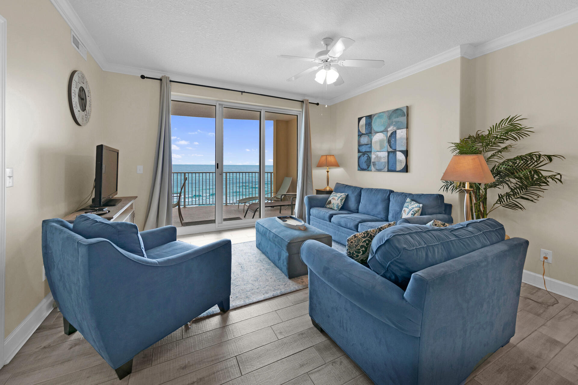 EMERALD ISLE - Residential