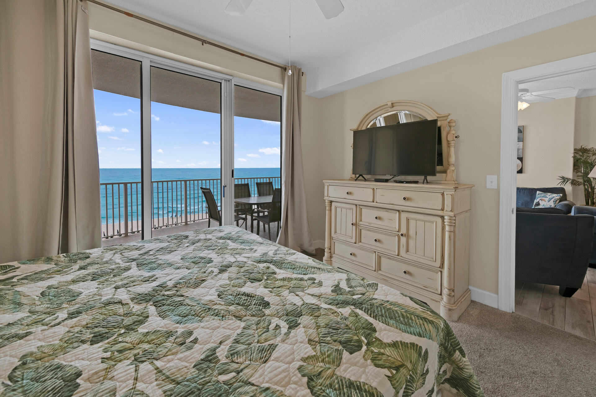 EMERALD ISLE - Residential
