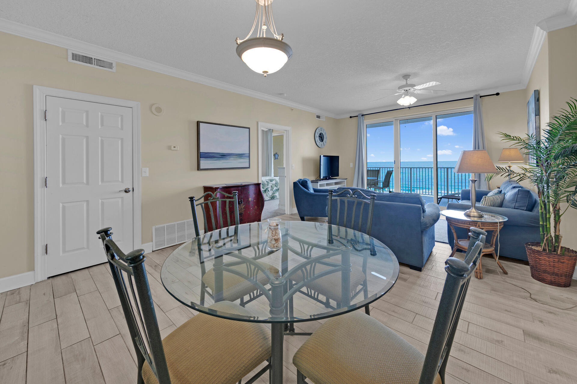 EMERALD ISLE - Residential