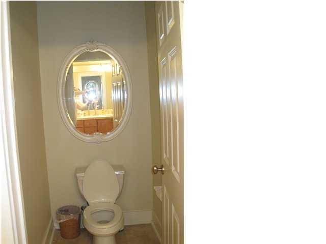 MAGNOLIA BAY - Residential Lease