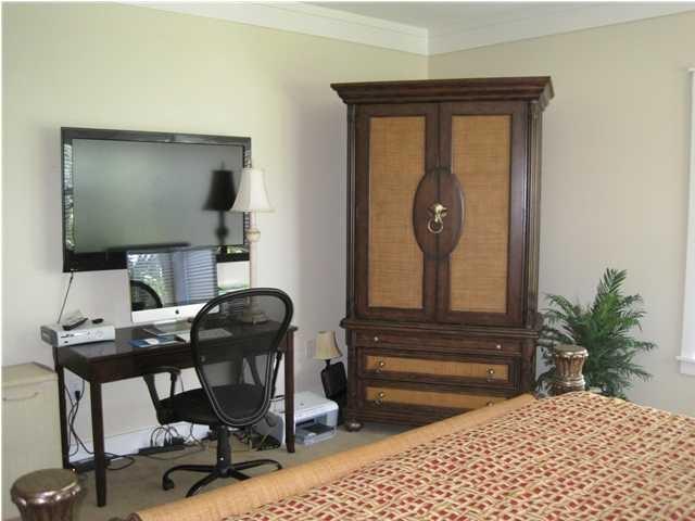 MAGNOLIA BAY - Residential Lease