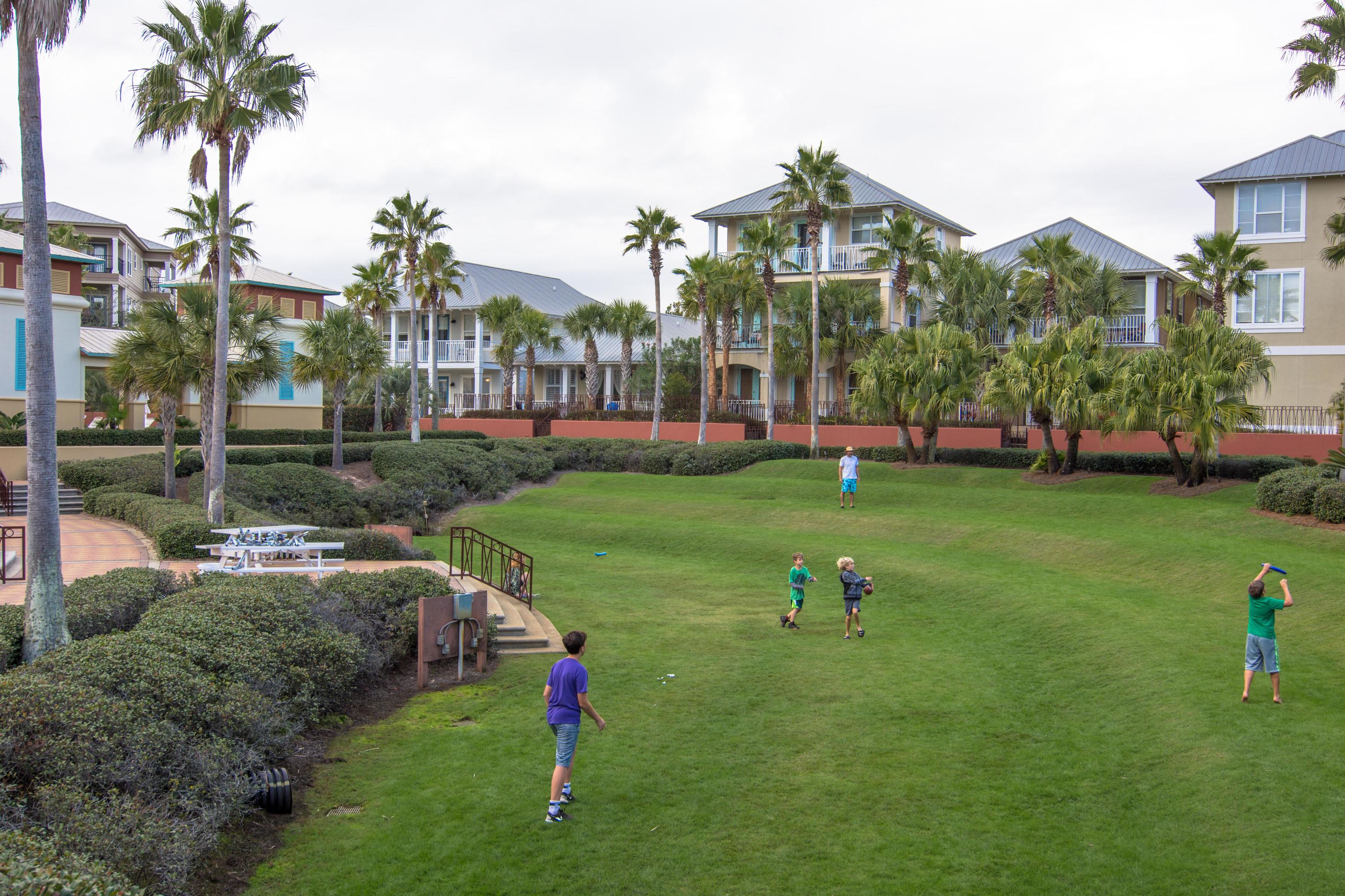 SEACREST BEACH - Residential