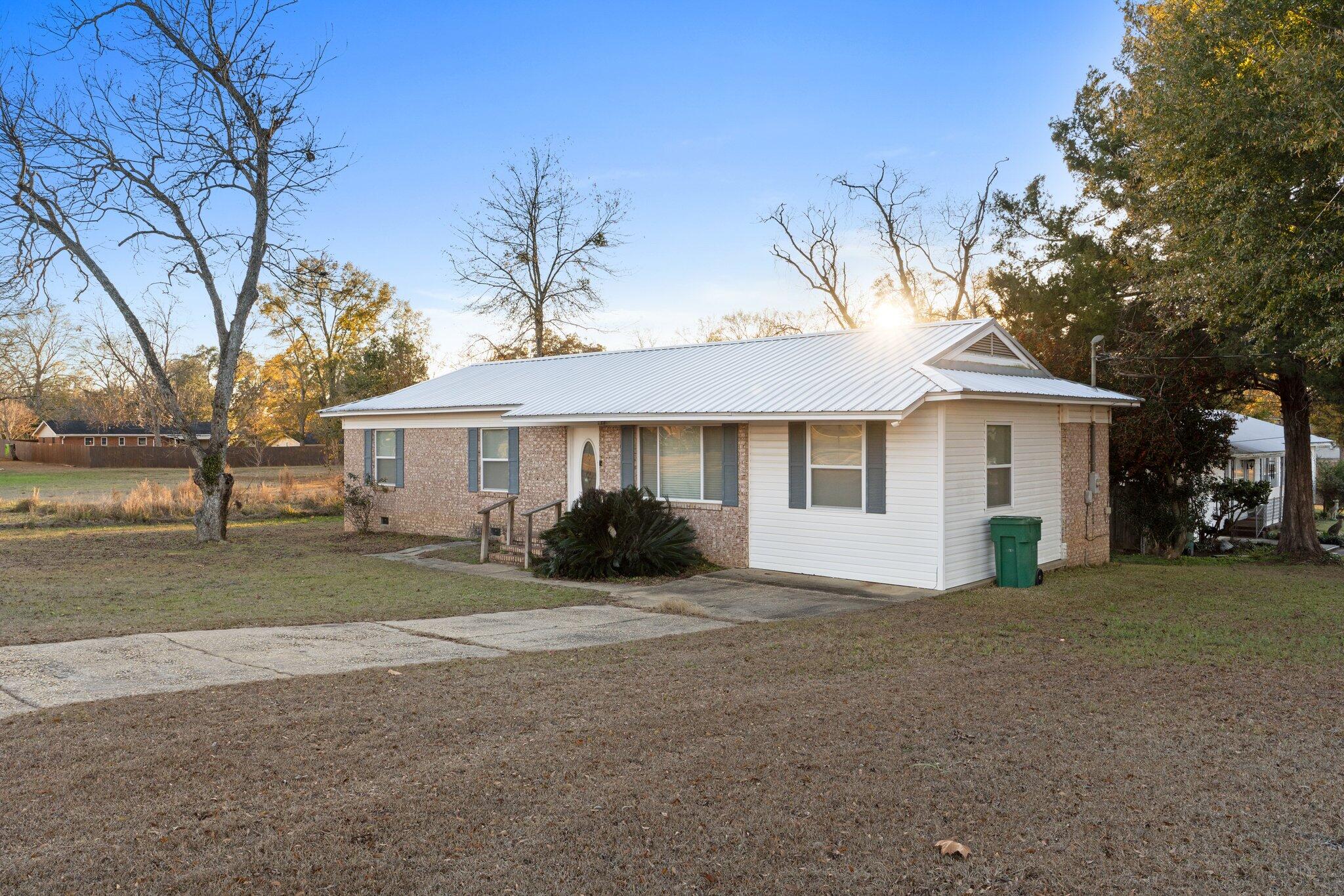 No Named Subdivision - Residential Lease
