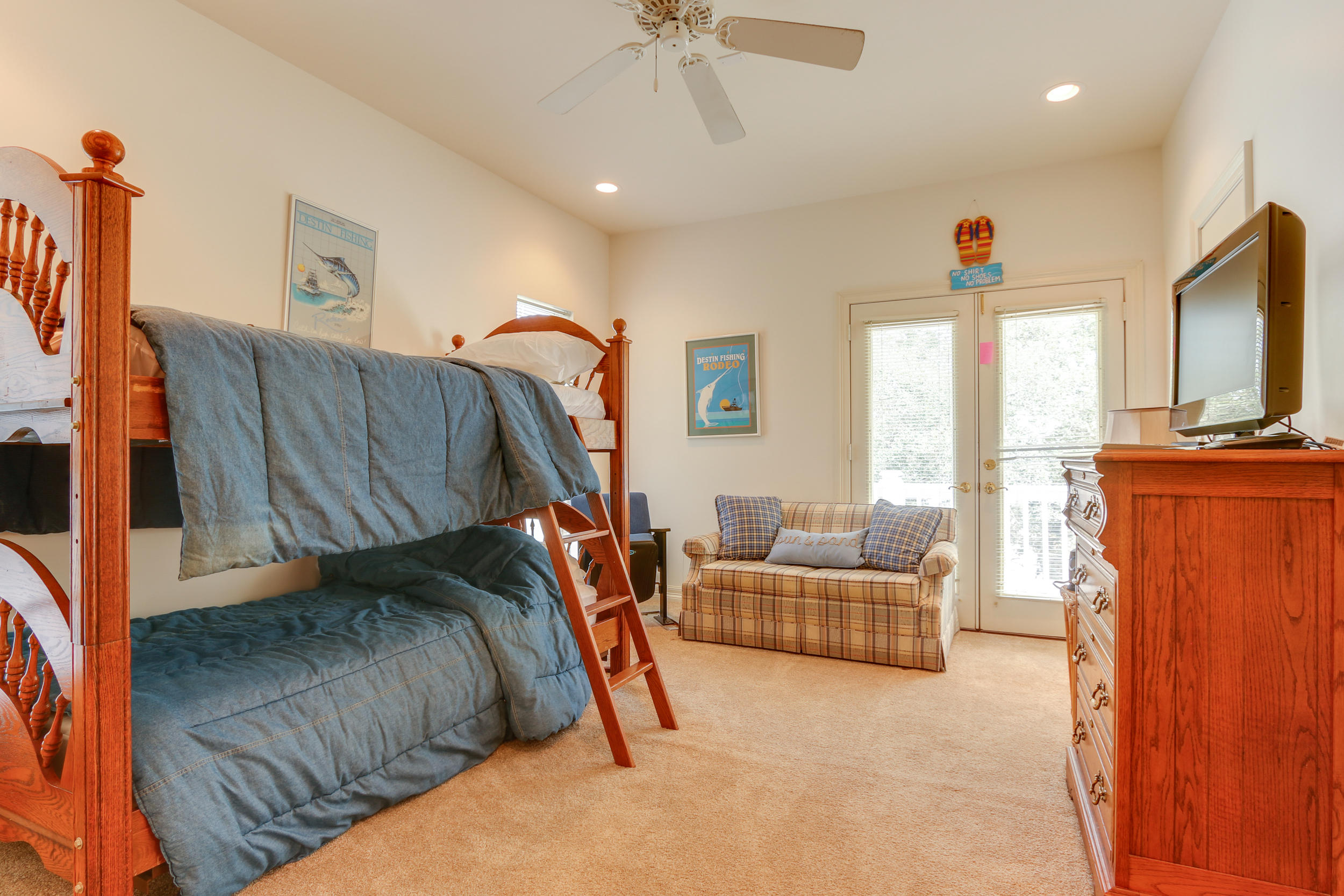 CRYSTAL BEACH - Residential
