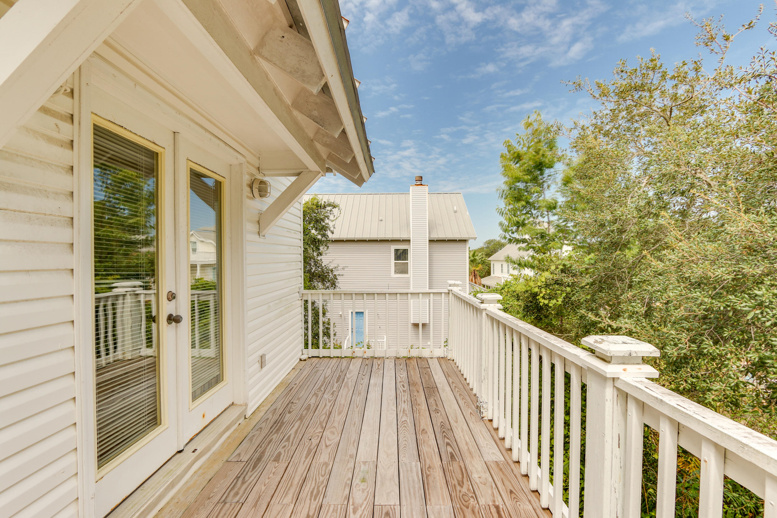 CRYSTAL BEACH - Residential