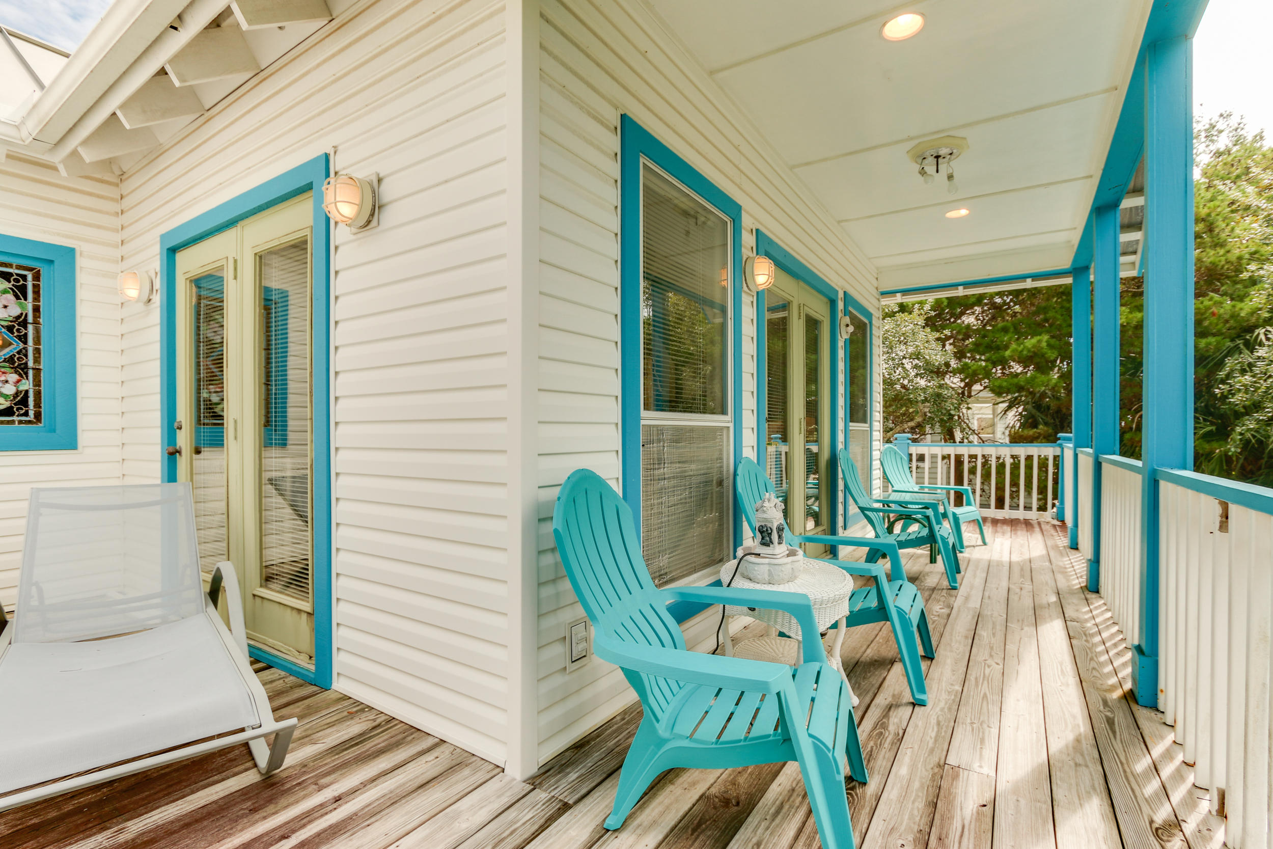CRYSTAL BEACH - Residential