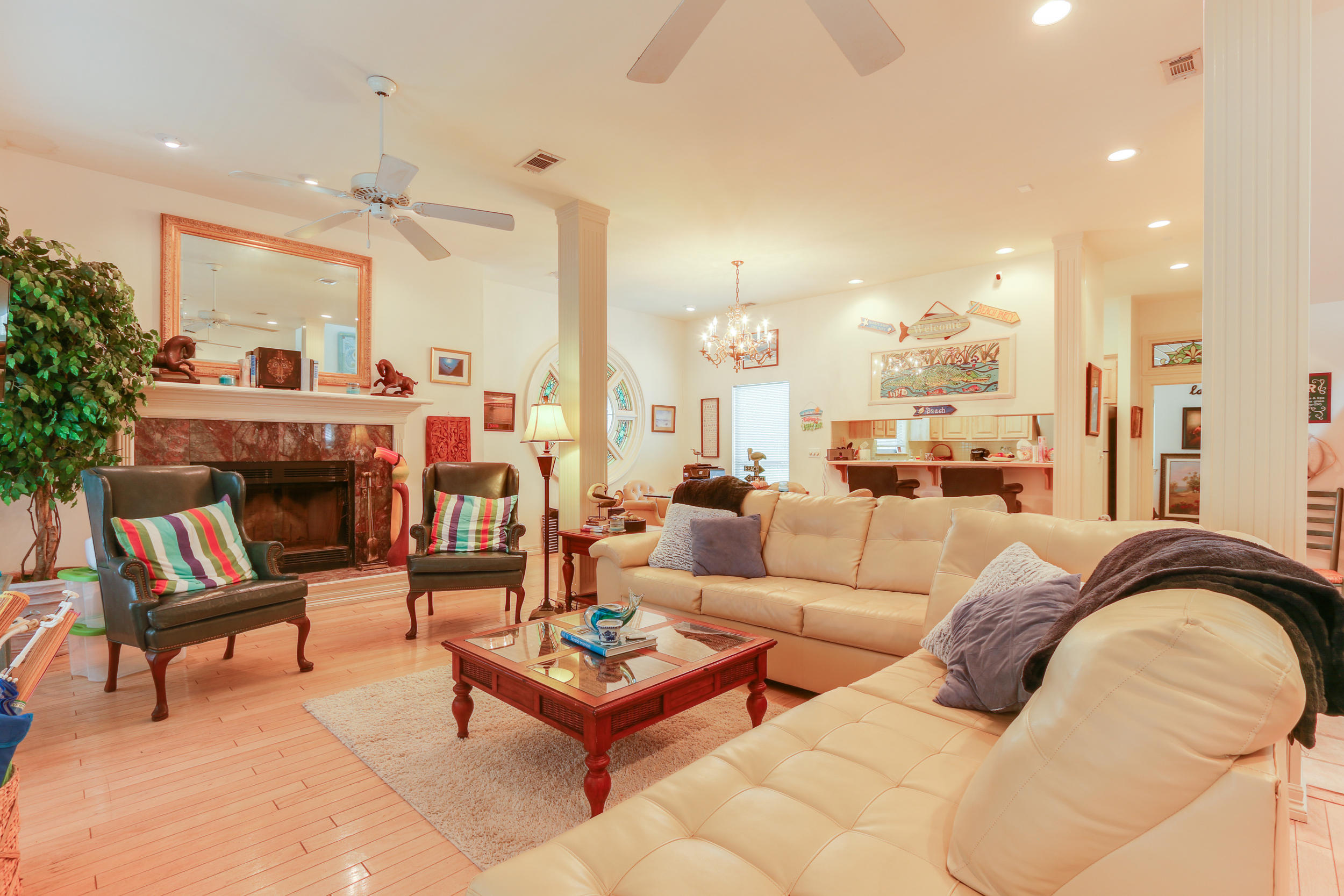 CRYSTAL BEACH - Residential