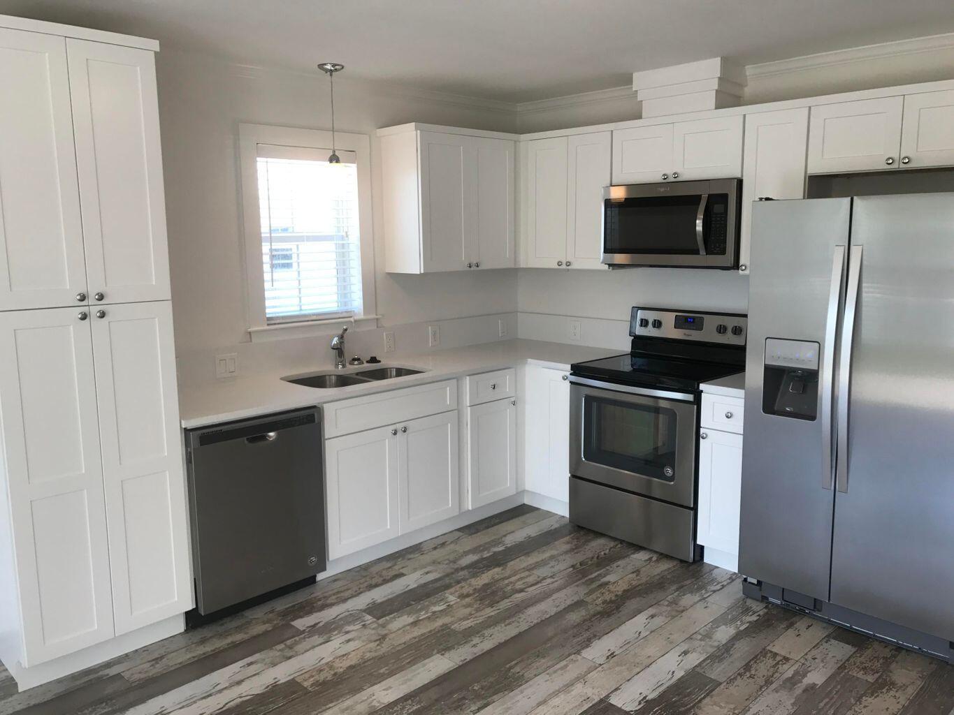 MACK BAYOU PARK - Residential Lease