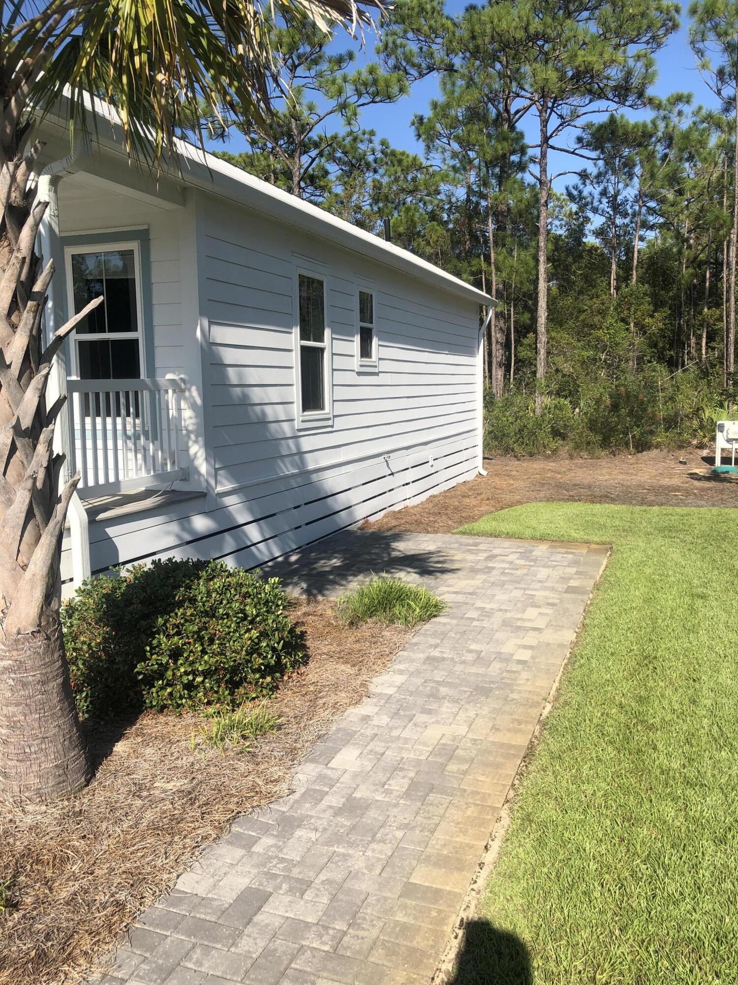MACK BAYOU PARK - Residential Lease