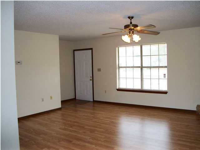 TURKEY-CREEK ESTATES - Residential Lease