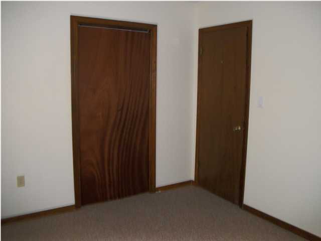 TURKEY-CREEK ESTATES - Residential Lease