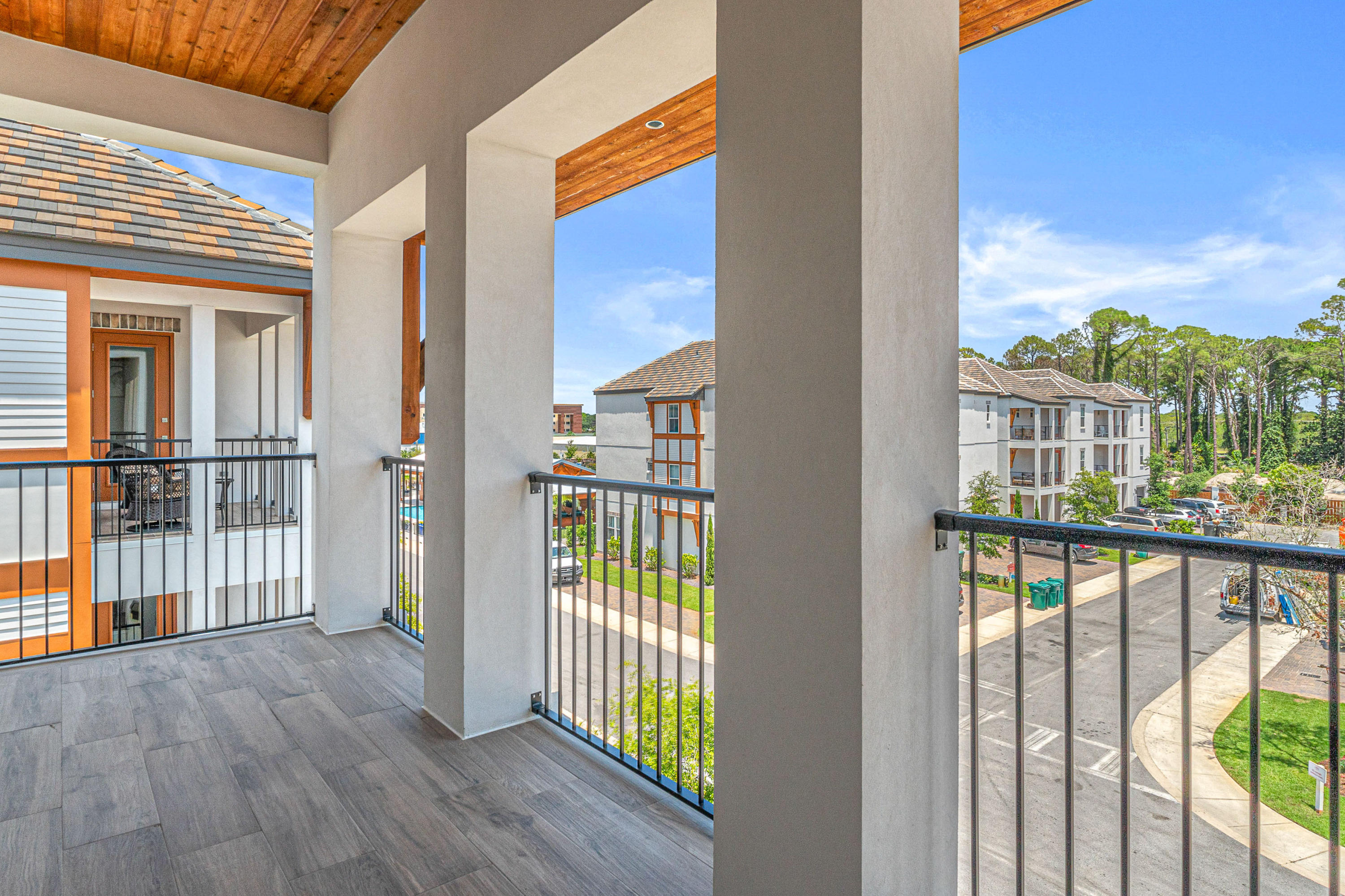 The Retreat at Miramar - Residential