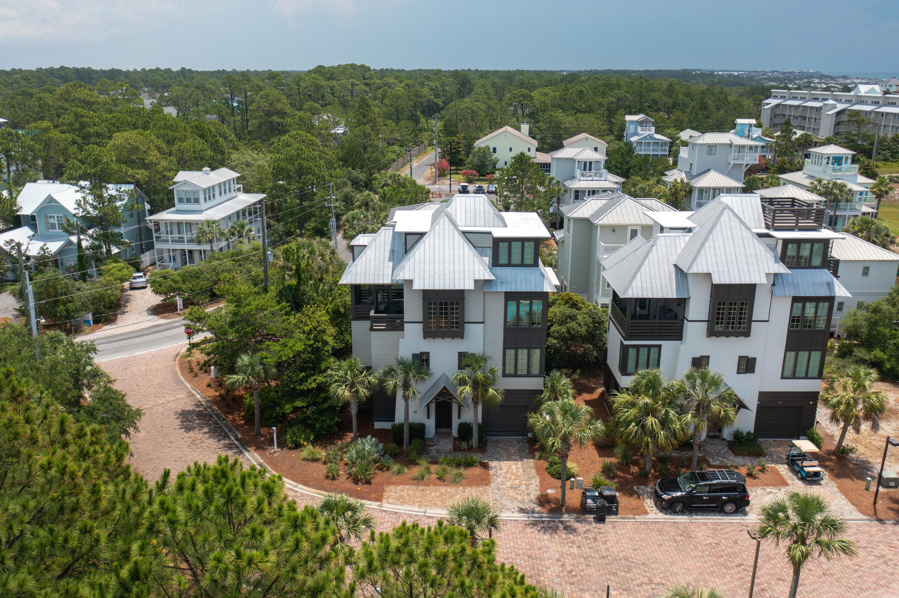 TRESCA PLACE - Residential