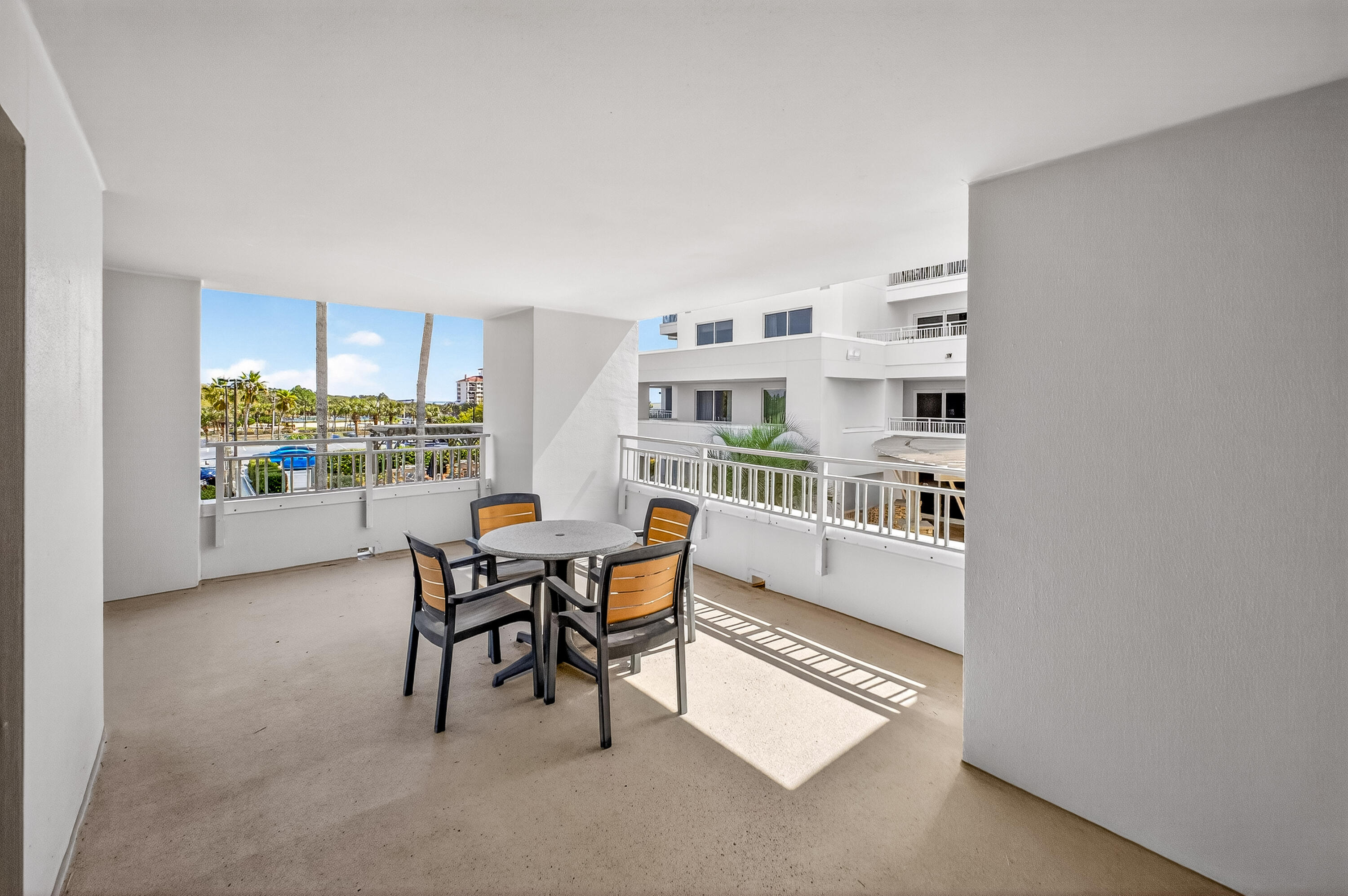 Luau I - Residential
