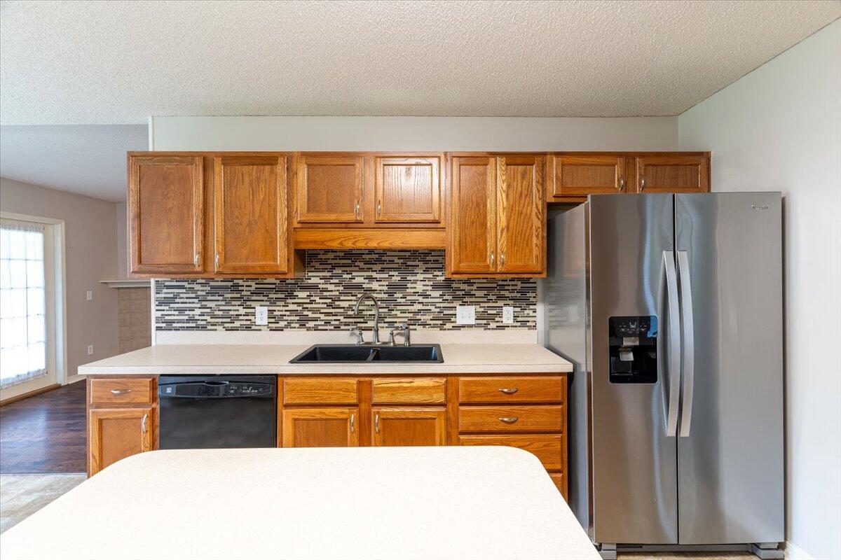 Tanglewood Oaks - Residential Lease