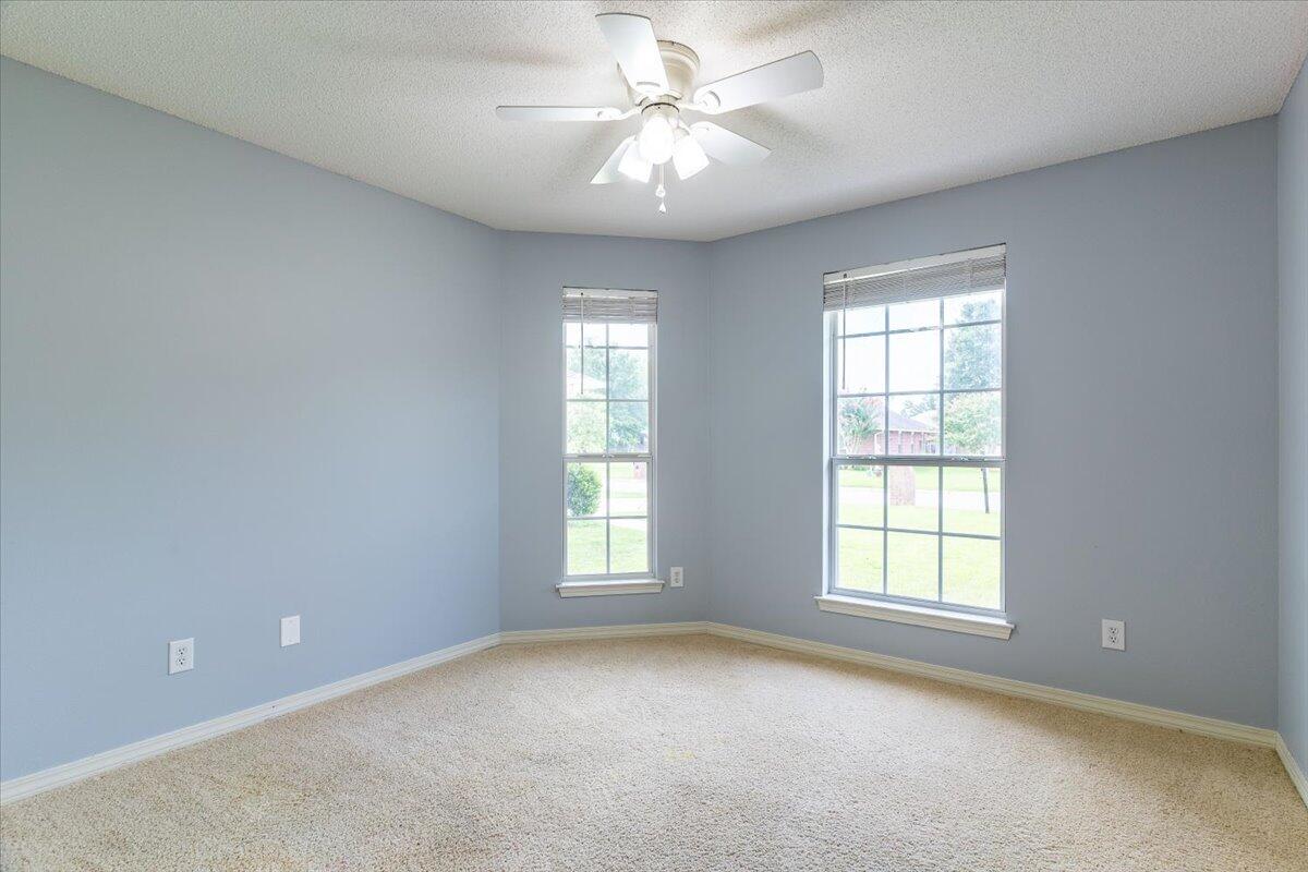 Tanglewood Oaks - Residential Lease