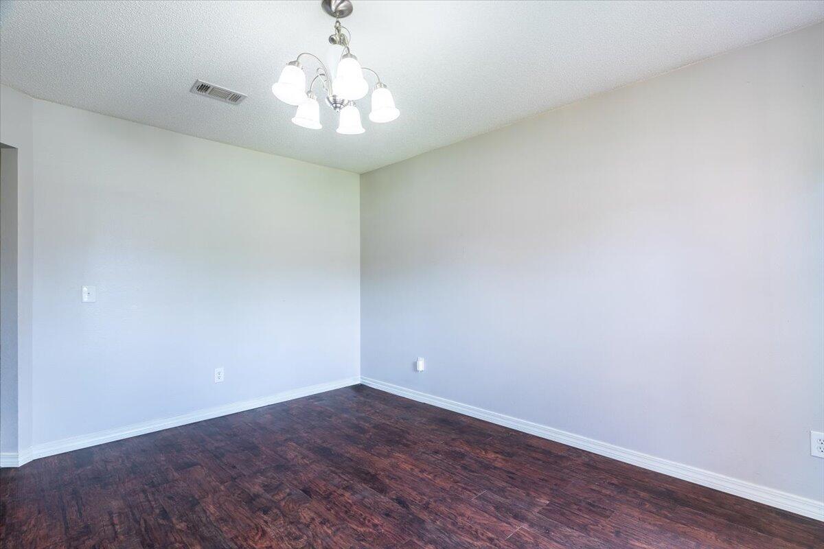 Tanglewood Oaks - Residential Lease