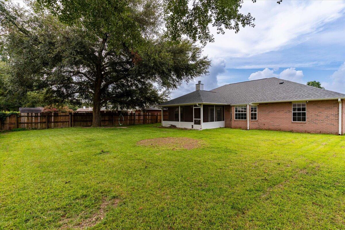Tanglewood Oaks - Residential Lease
