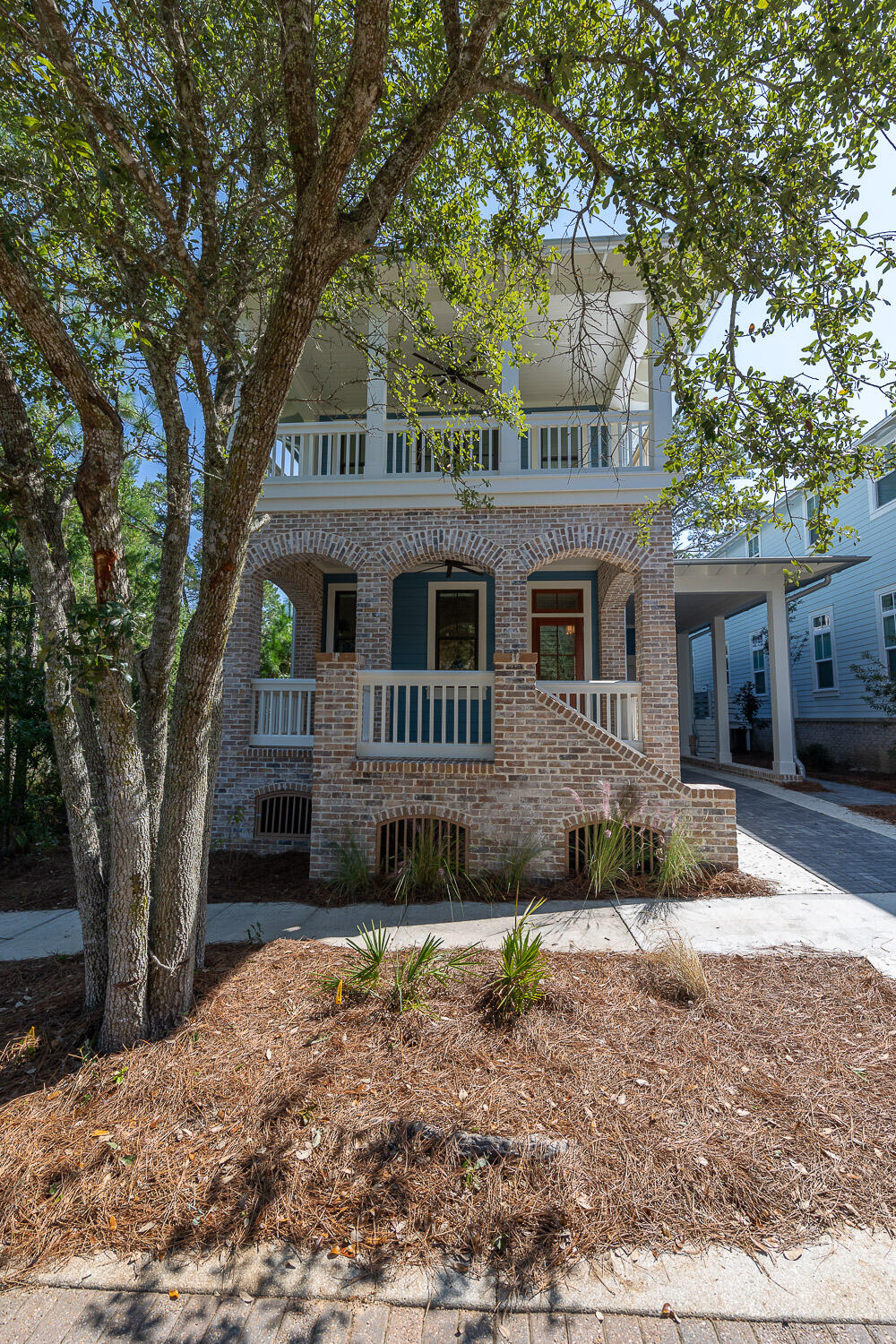 FOREST LAKES - Residential