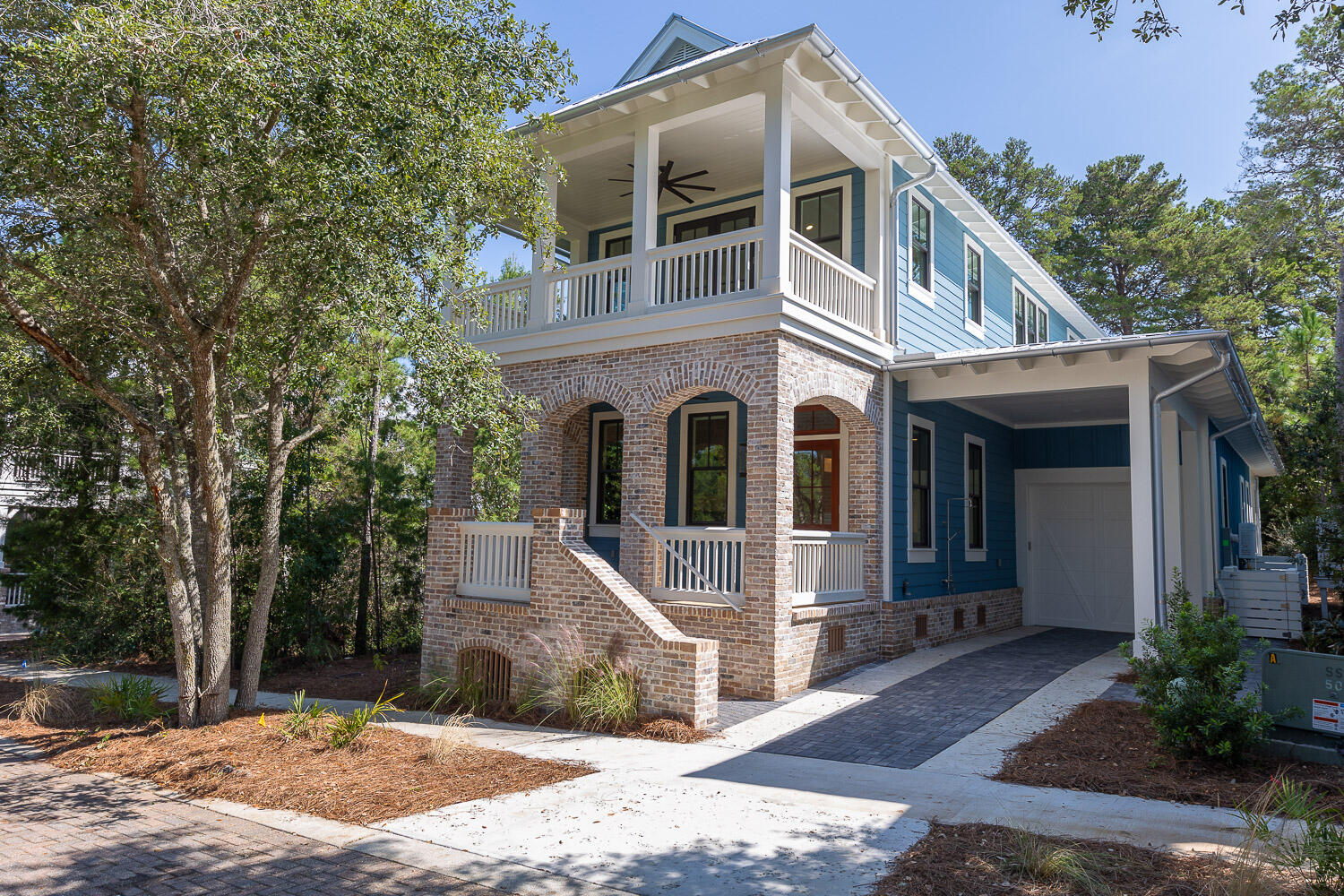 FOREST LAKES - Residential