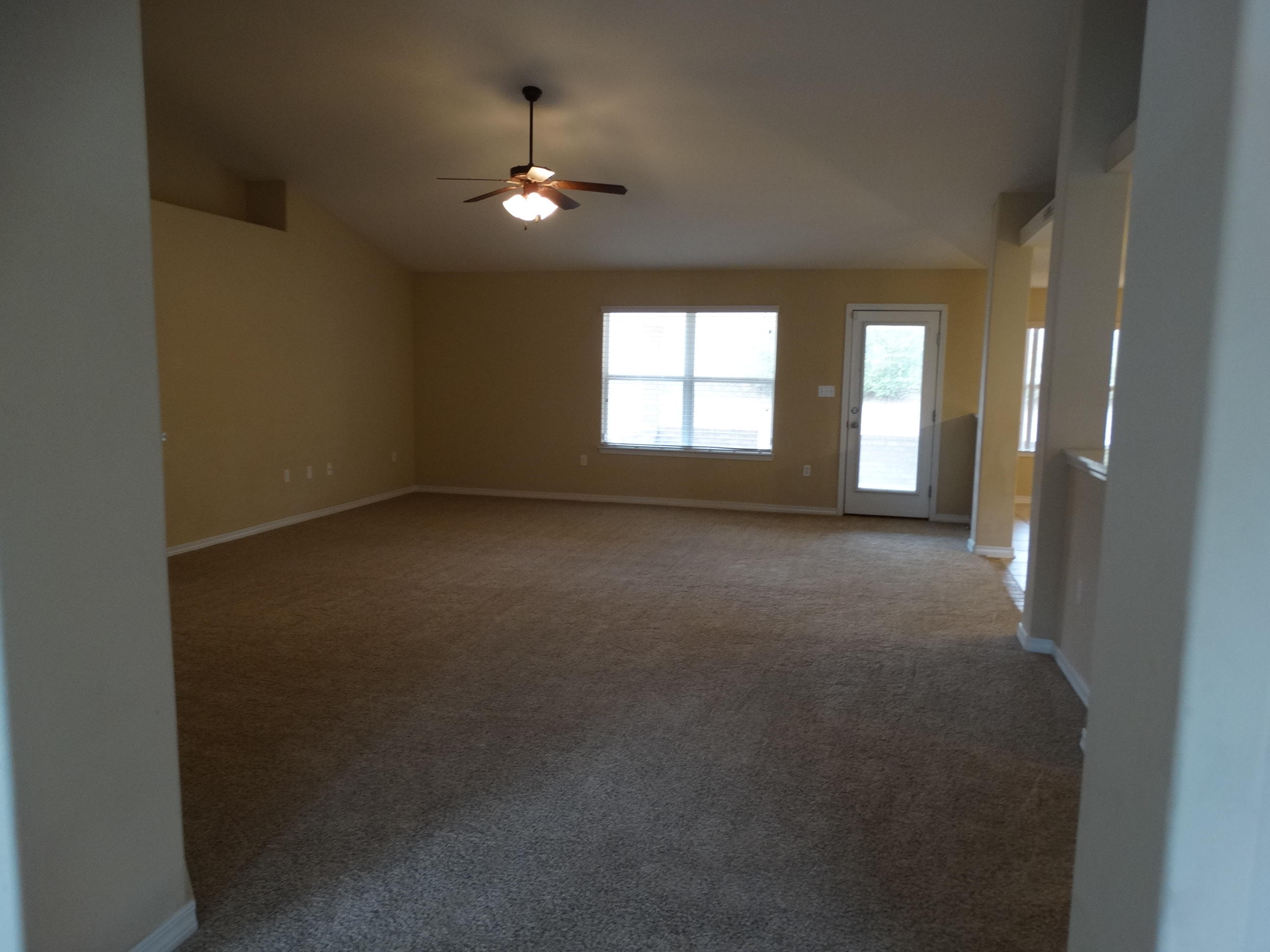 BROOKE ESTATES PH II - Residential Lease