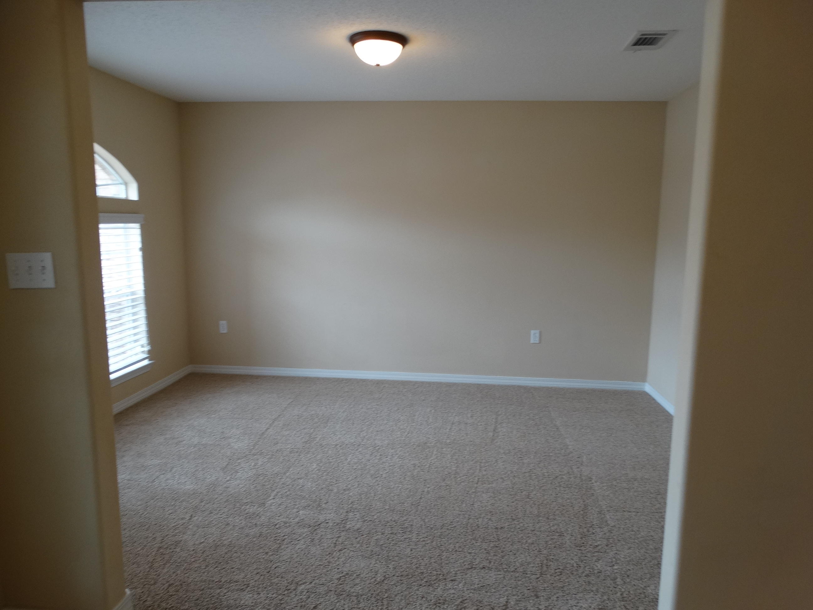 BROOKE ESTATES PH II - Residential Lease