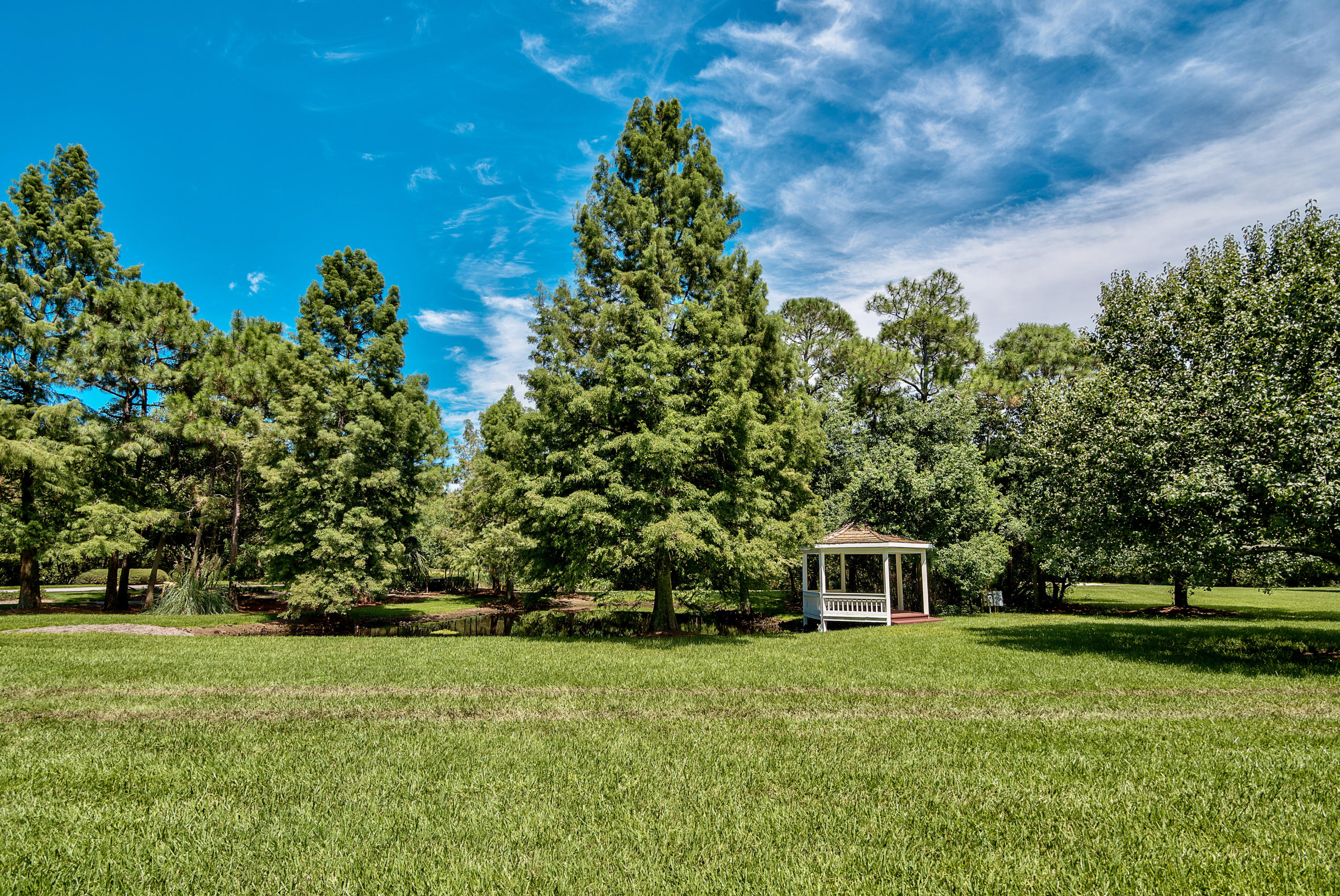 KELLY PLANTATION S/D - Land