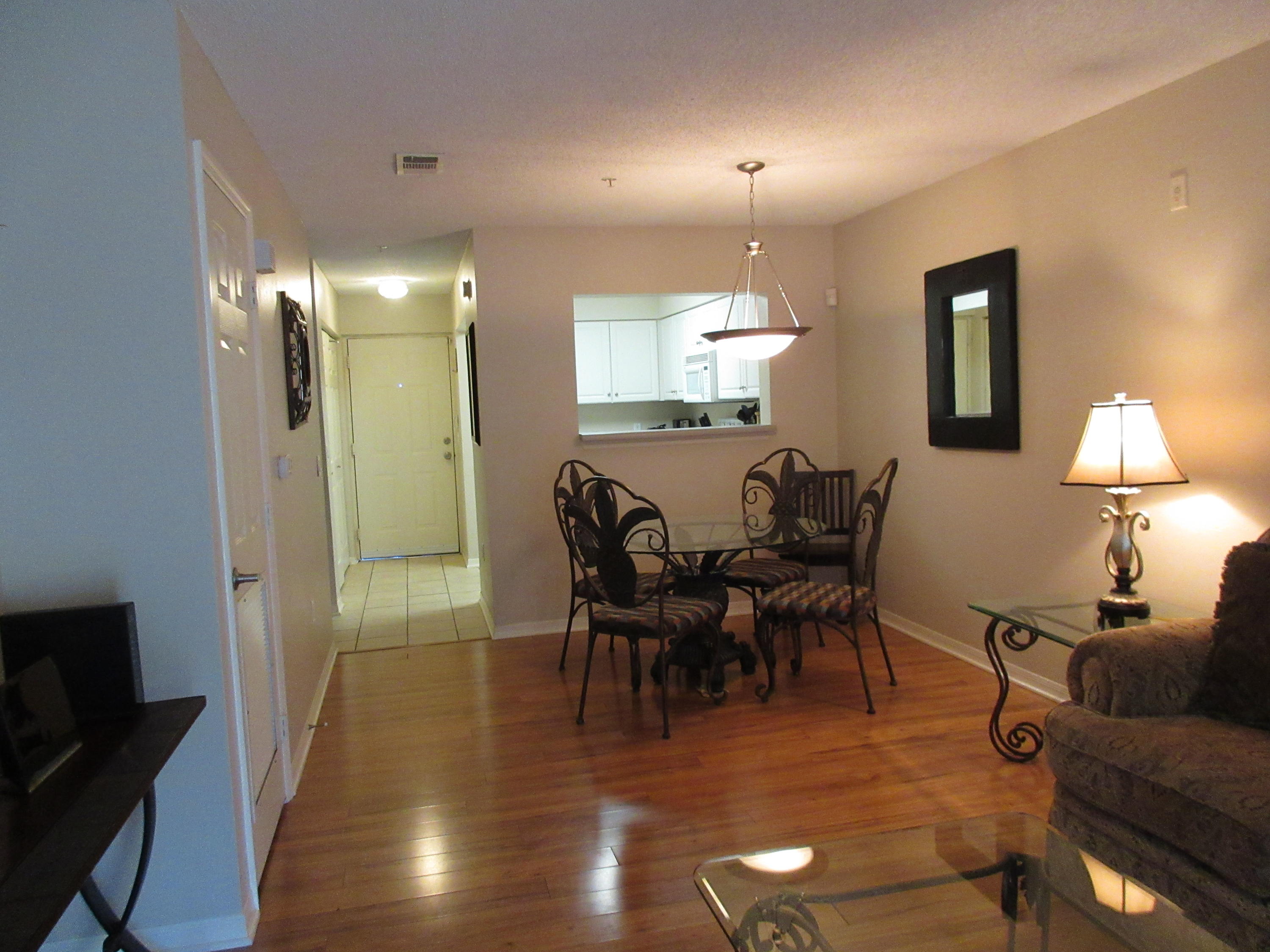 FLORIDA CLUB - Residential Lease