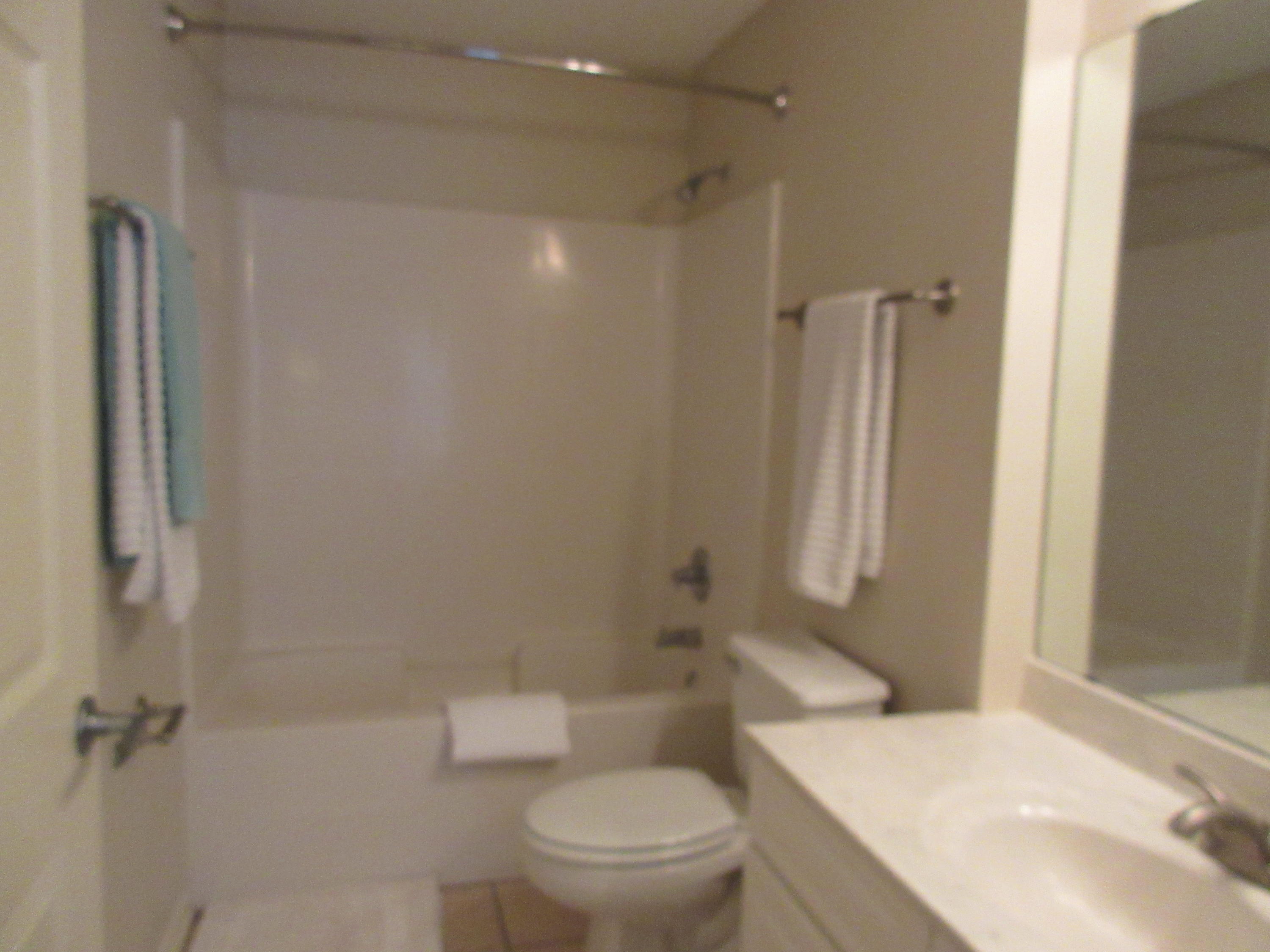 FLORIDA CLUB - Residential Lease