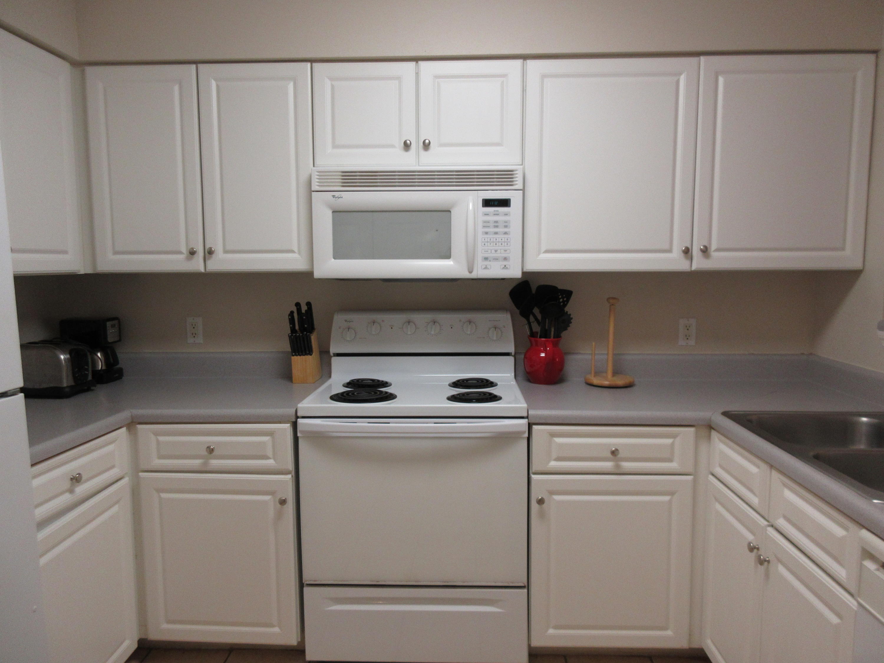 FLORIDA CLUB - Residential Lease