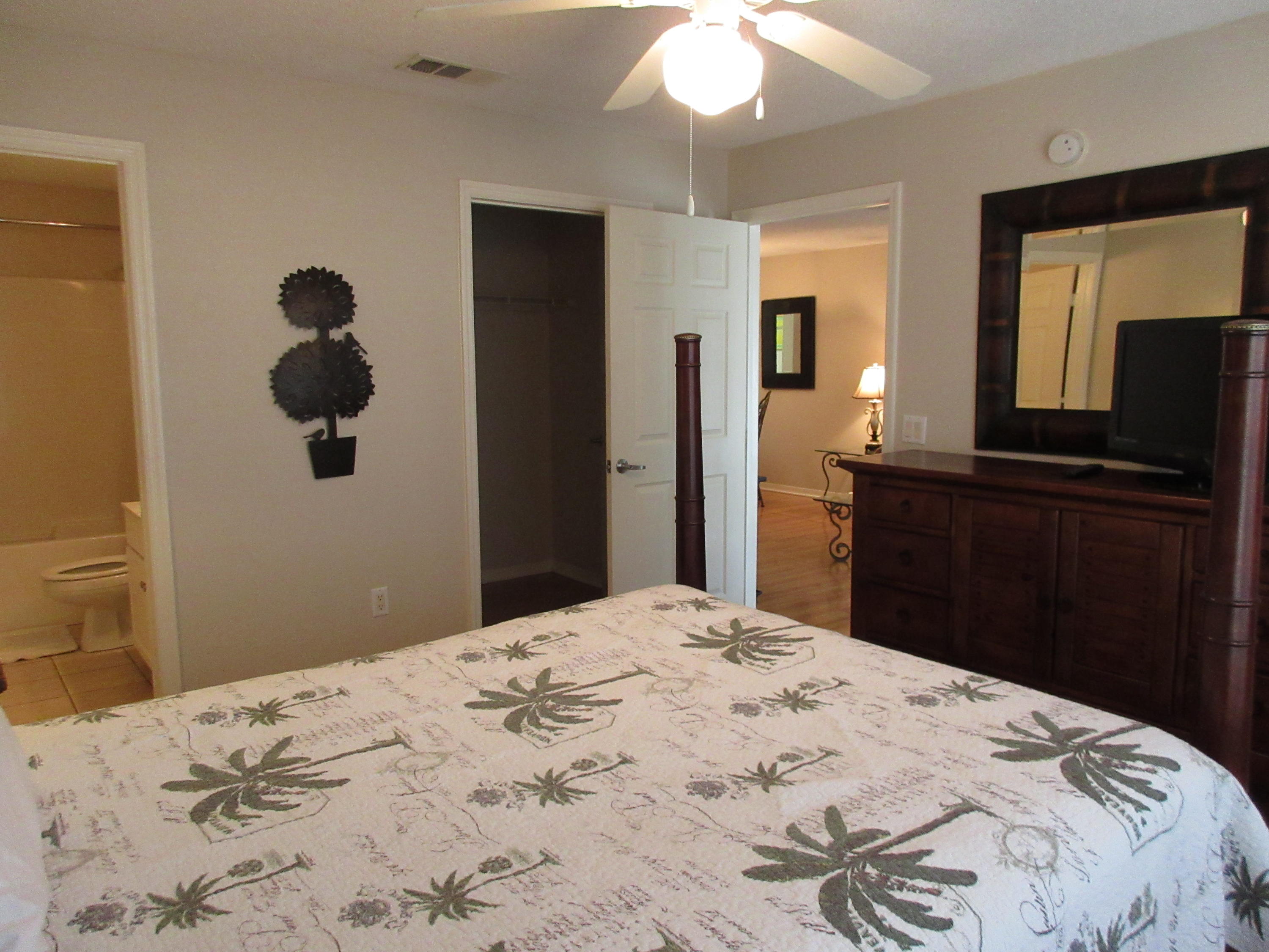 FLORIDA CLUB - Residential Lease