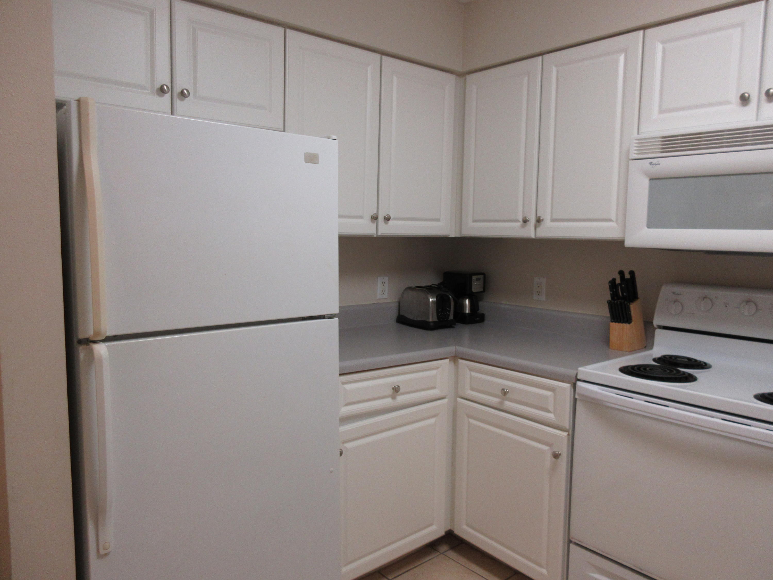 FLORIDA CLUB - Residential Lease