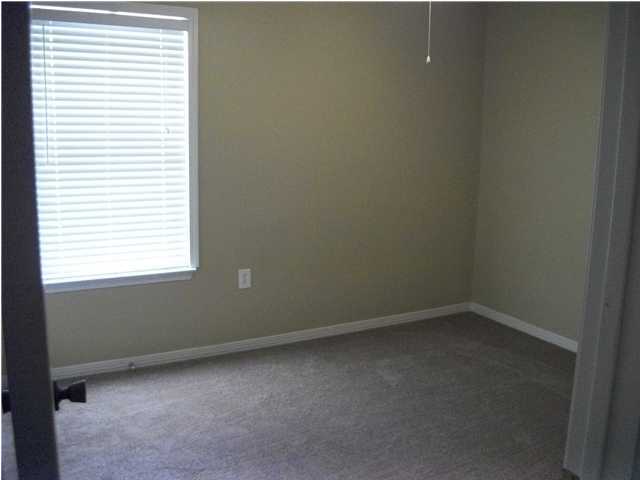 MARY ESTHER MANOR - Residential Lease