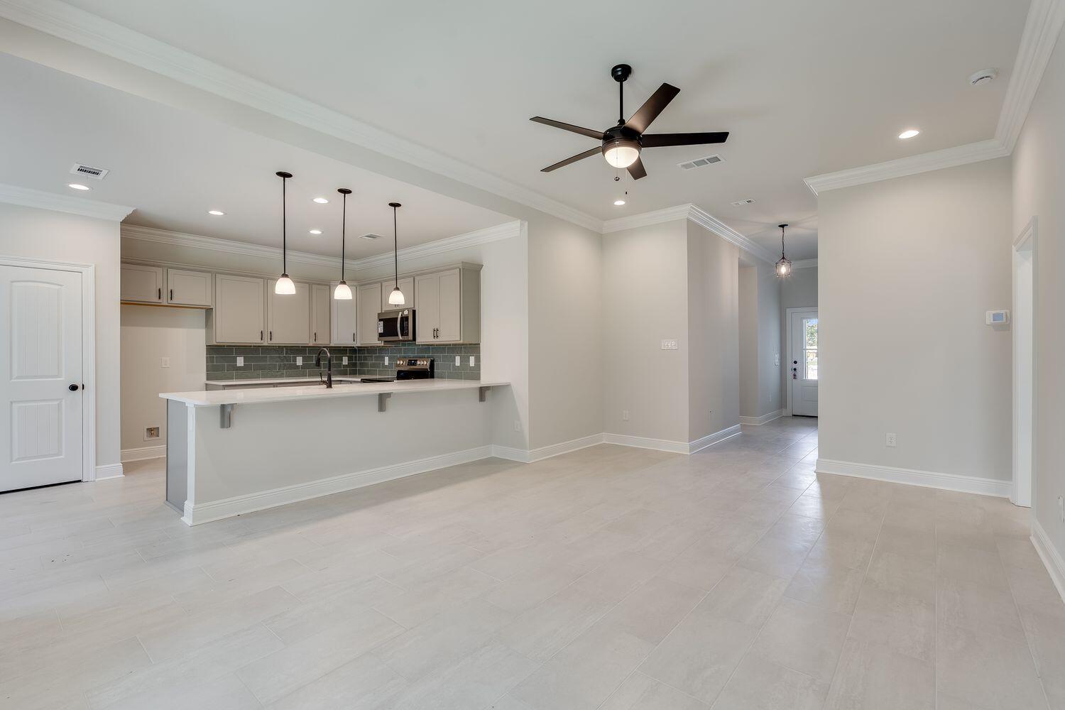 HAMMOCK BAY ( A brand New Subdivision of the Hammock Bay) The Moonswept - Residential Lease