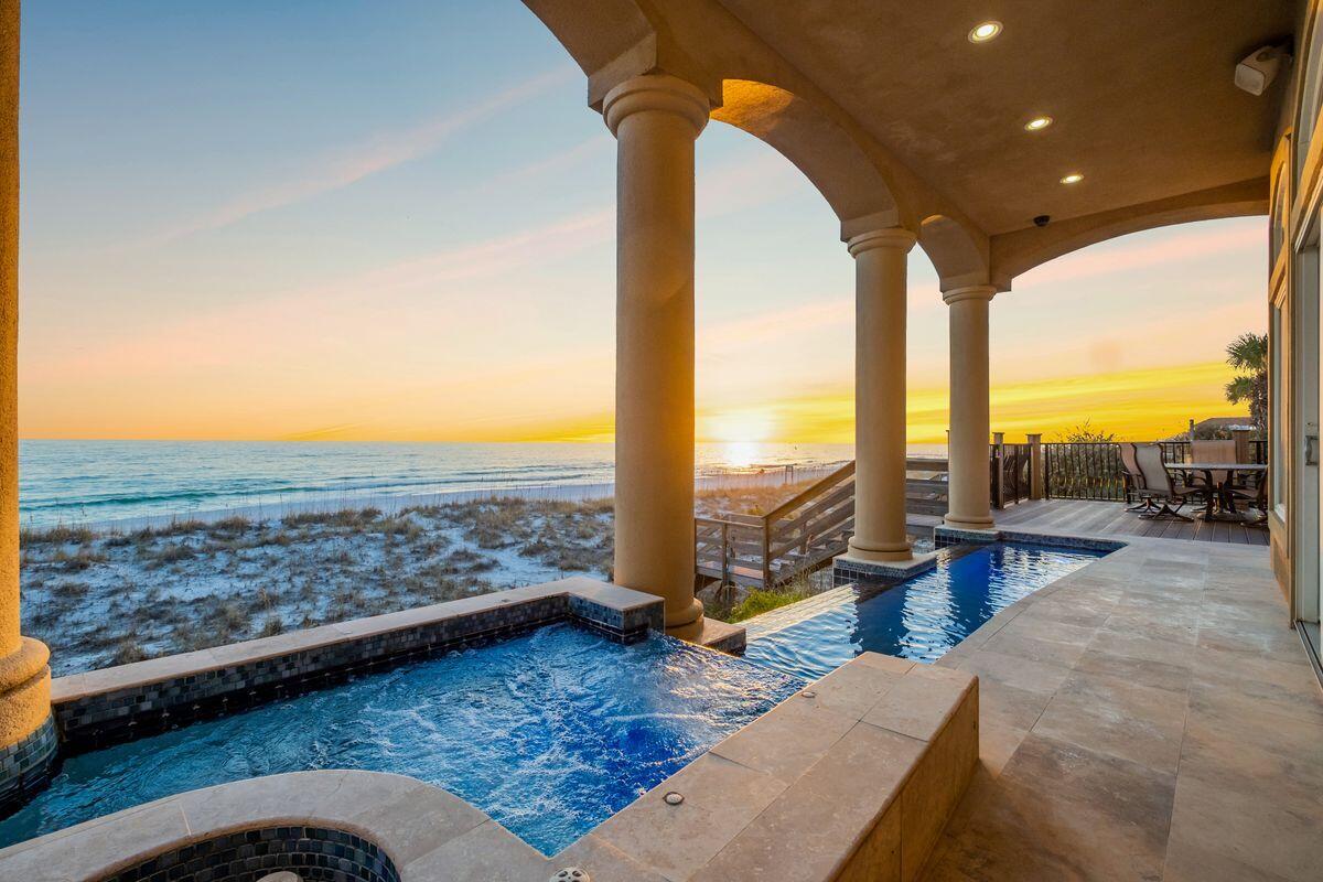 DESTINY BY THE SEA - Residential
