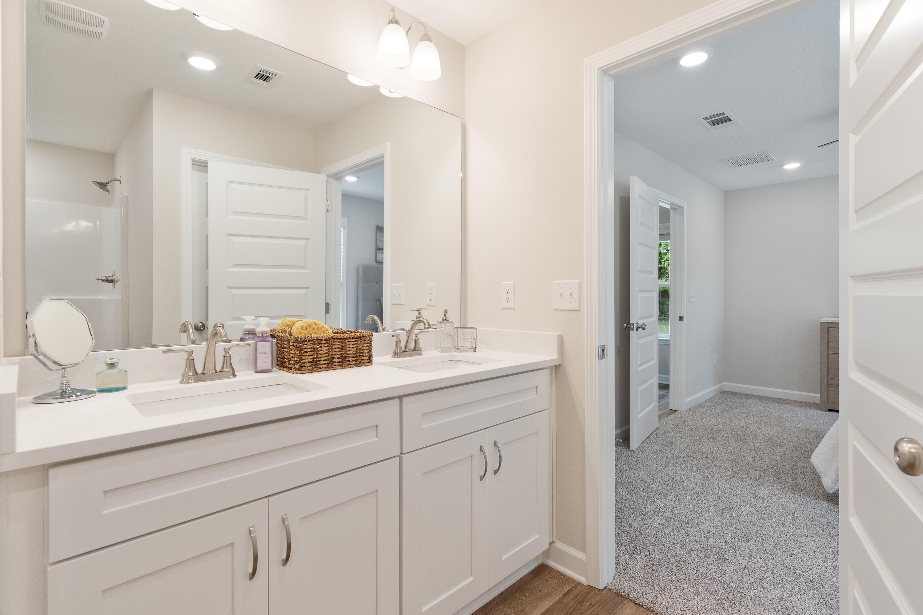 Oak Hollow - Residential