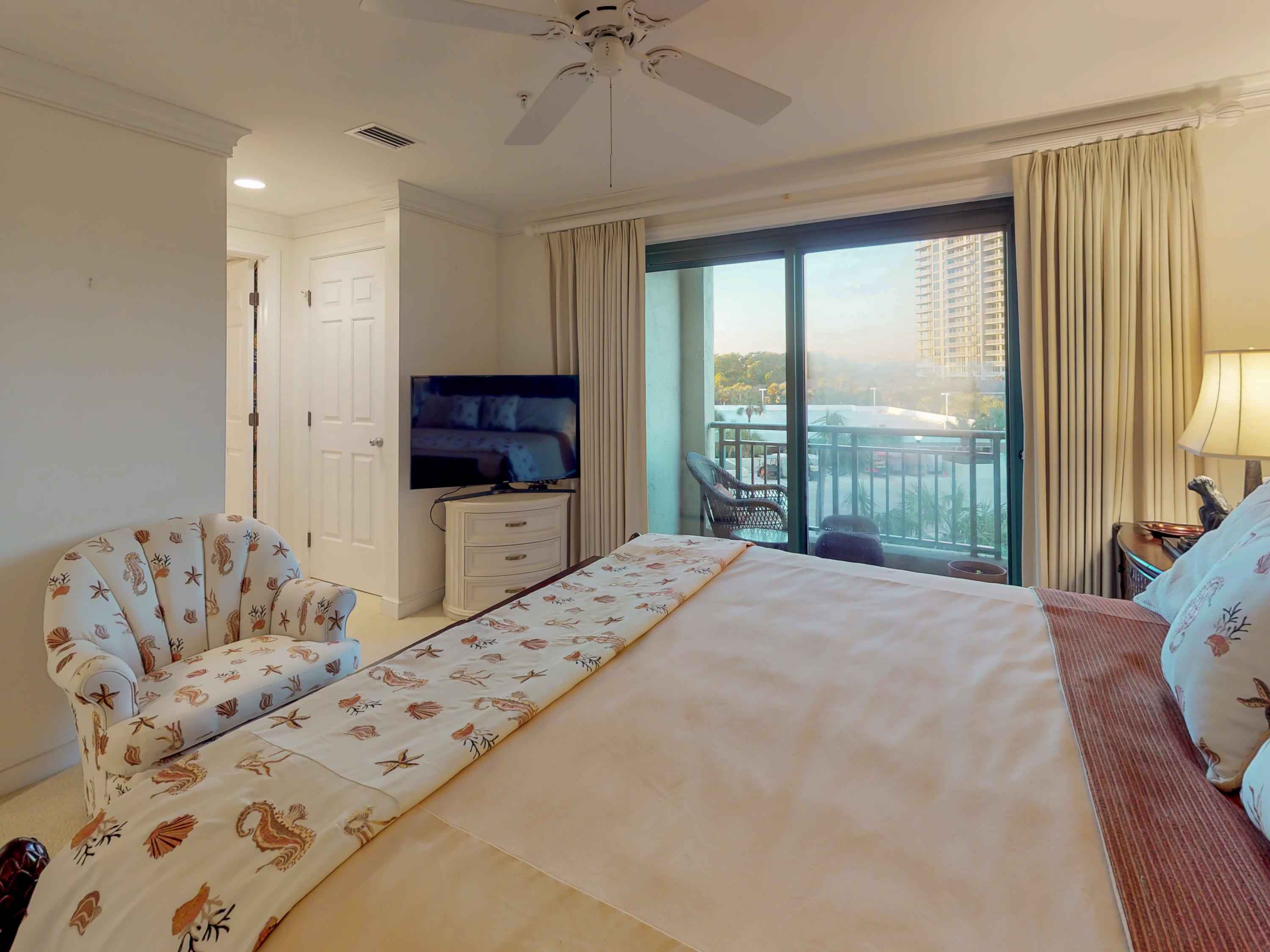 SOUTHWINDS III AT SANDESTIN - Residential