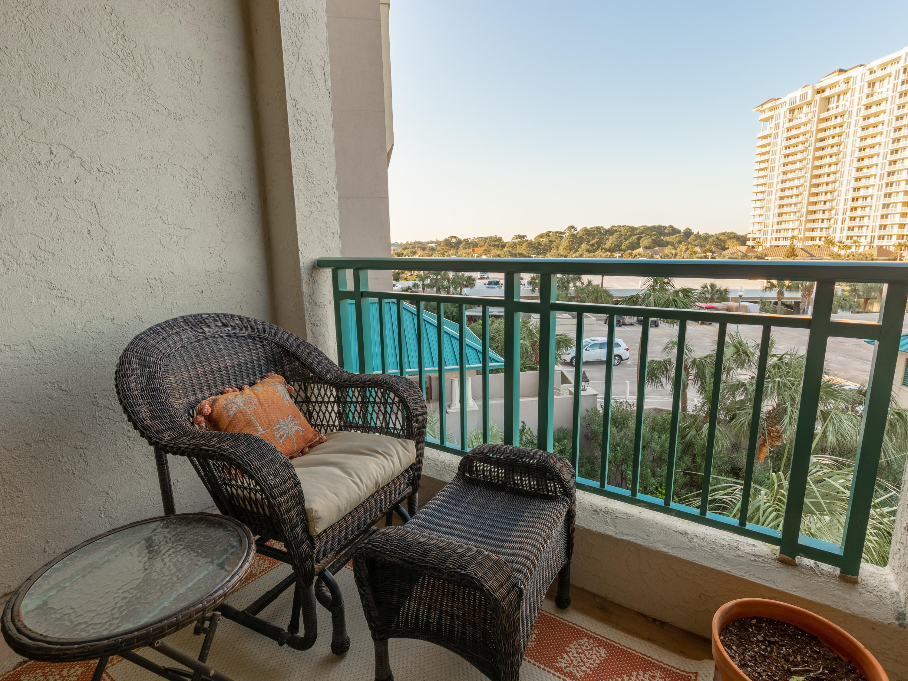 SOUTHWINDS III AT SANDESTIN - Residential