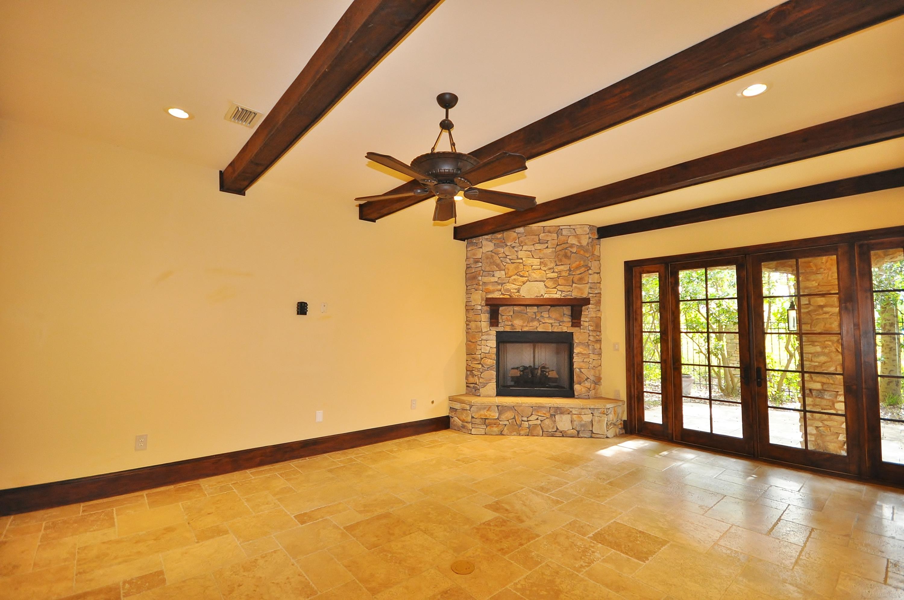 TUSCANA - Residential Lease