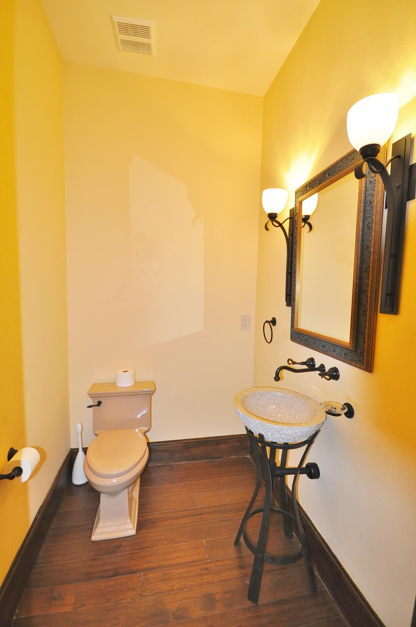 TUSCANA - Residential Lease