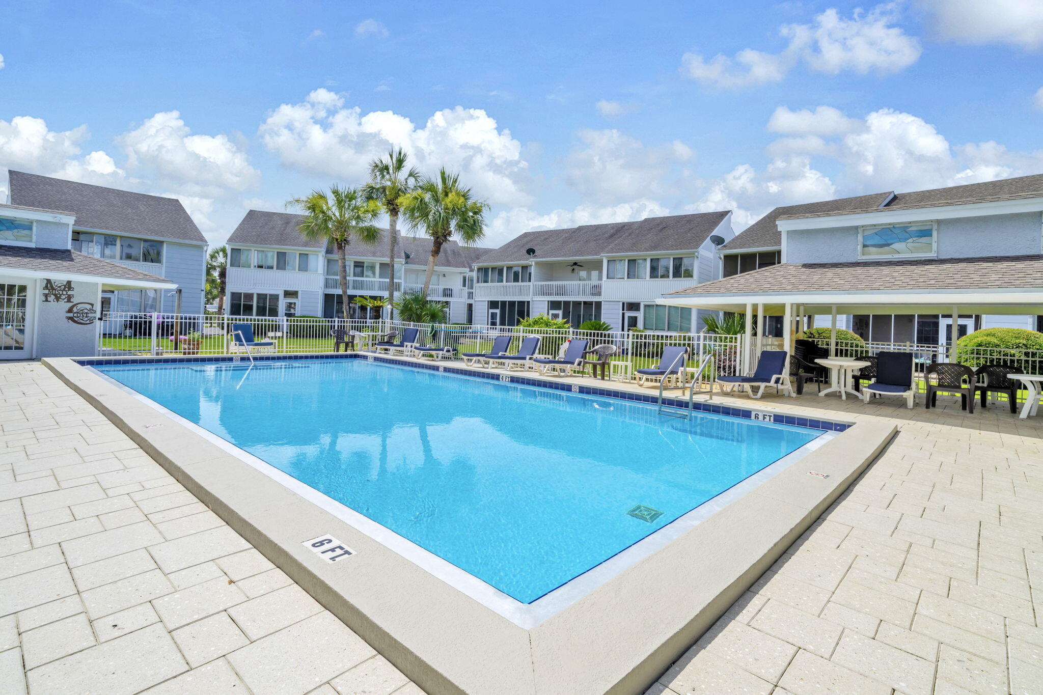 MISTY COVE T/H PH 1 - Residential