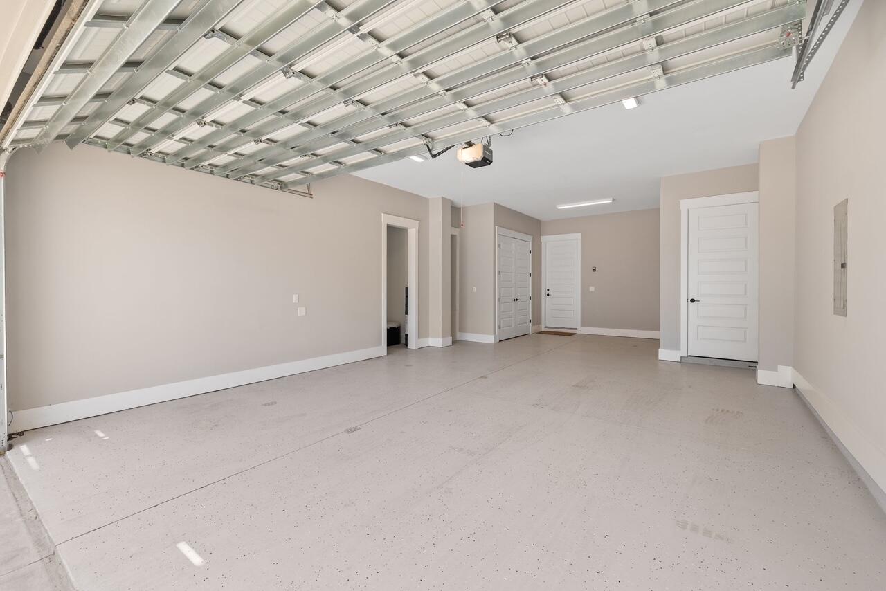 Twin Palms - Residential