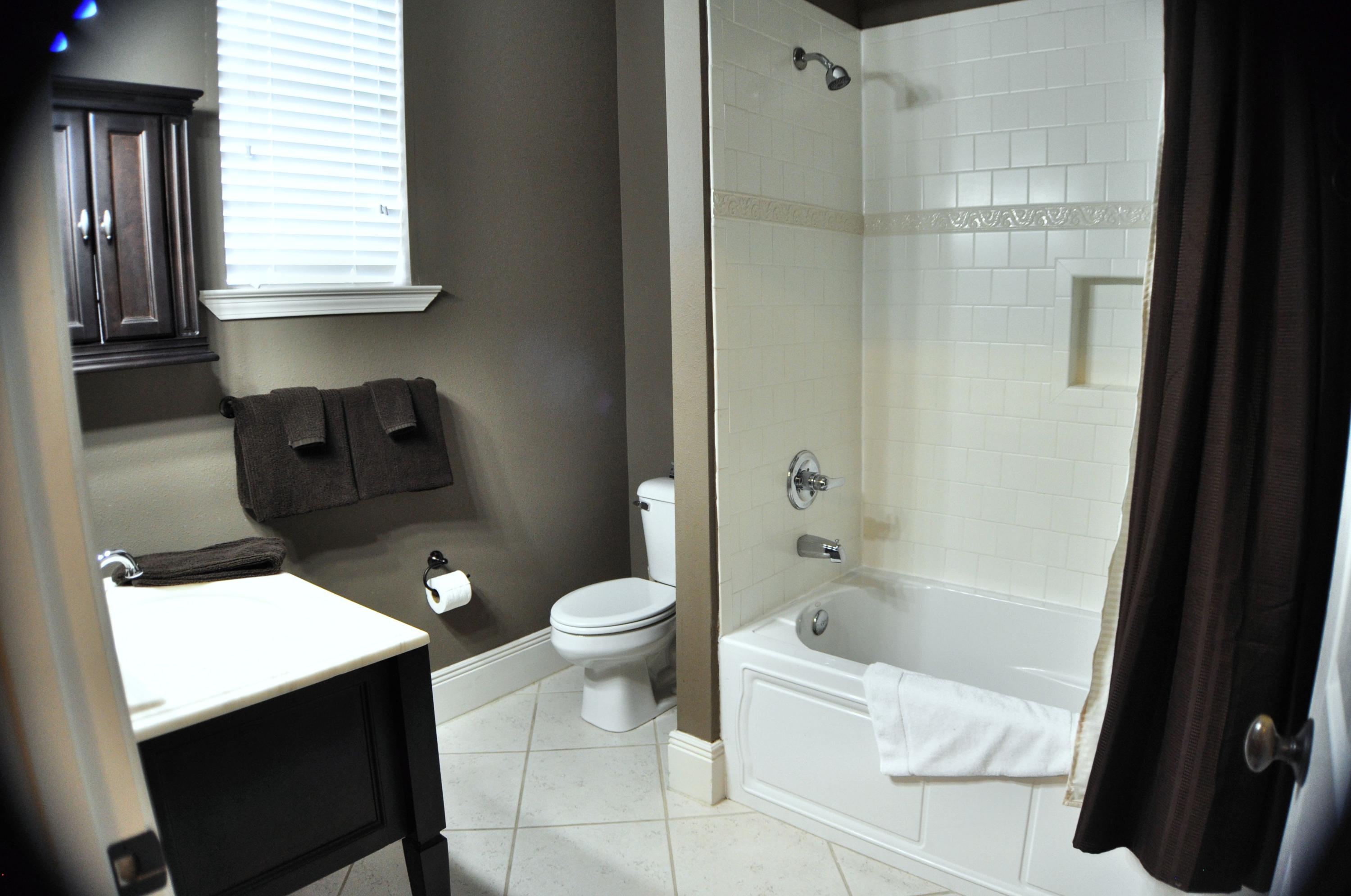 TopSail Village - Residential Lease