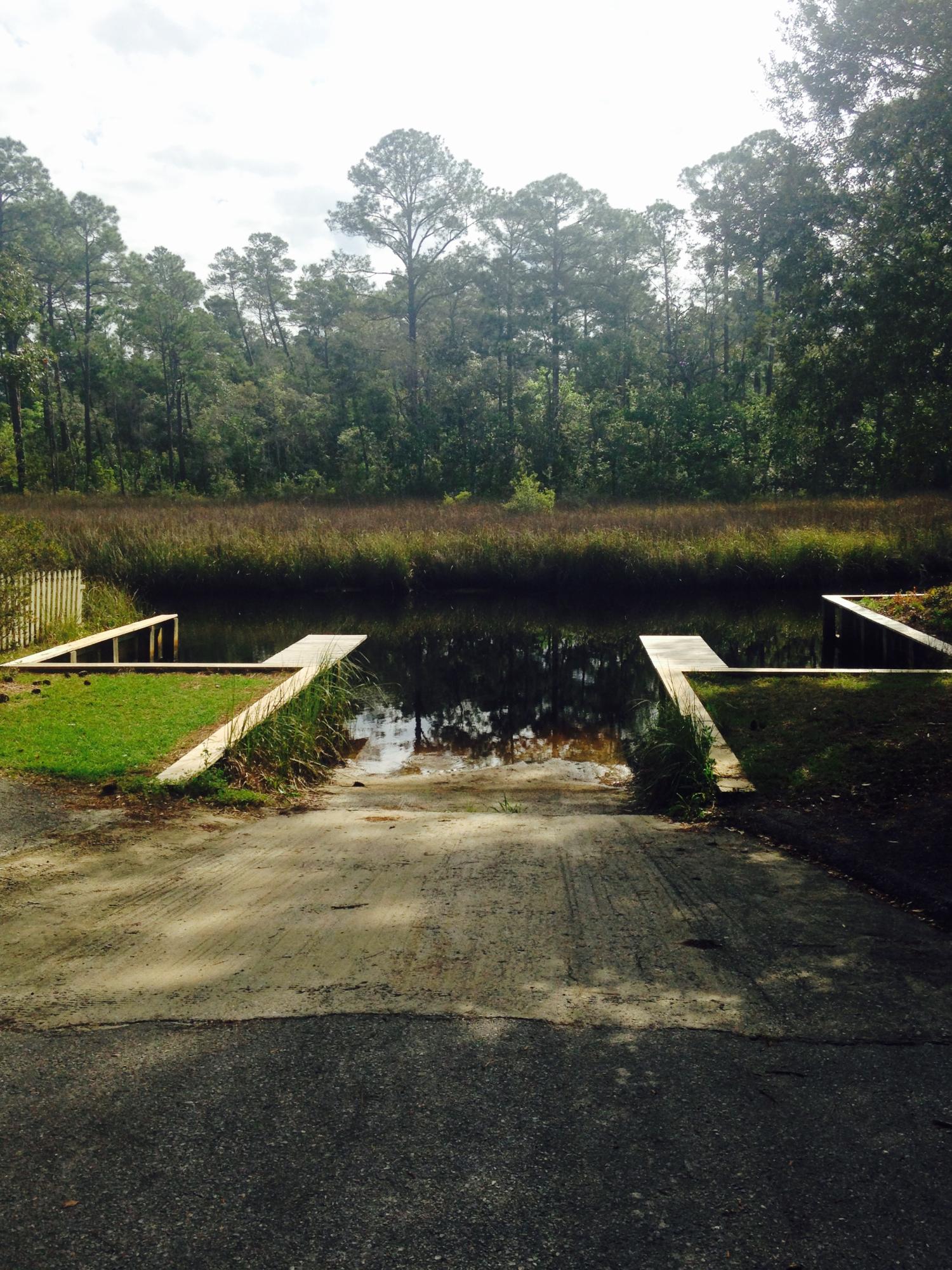 GRAYTON BAYOU - Land