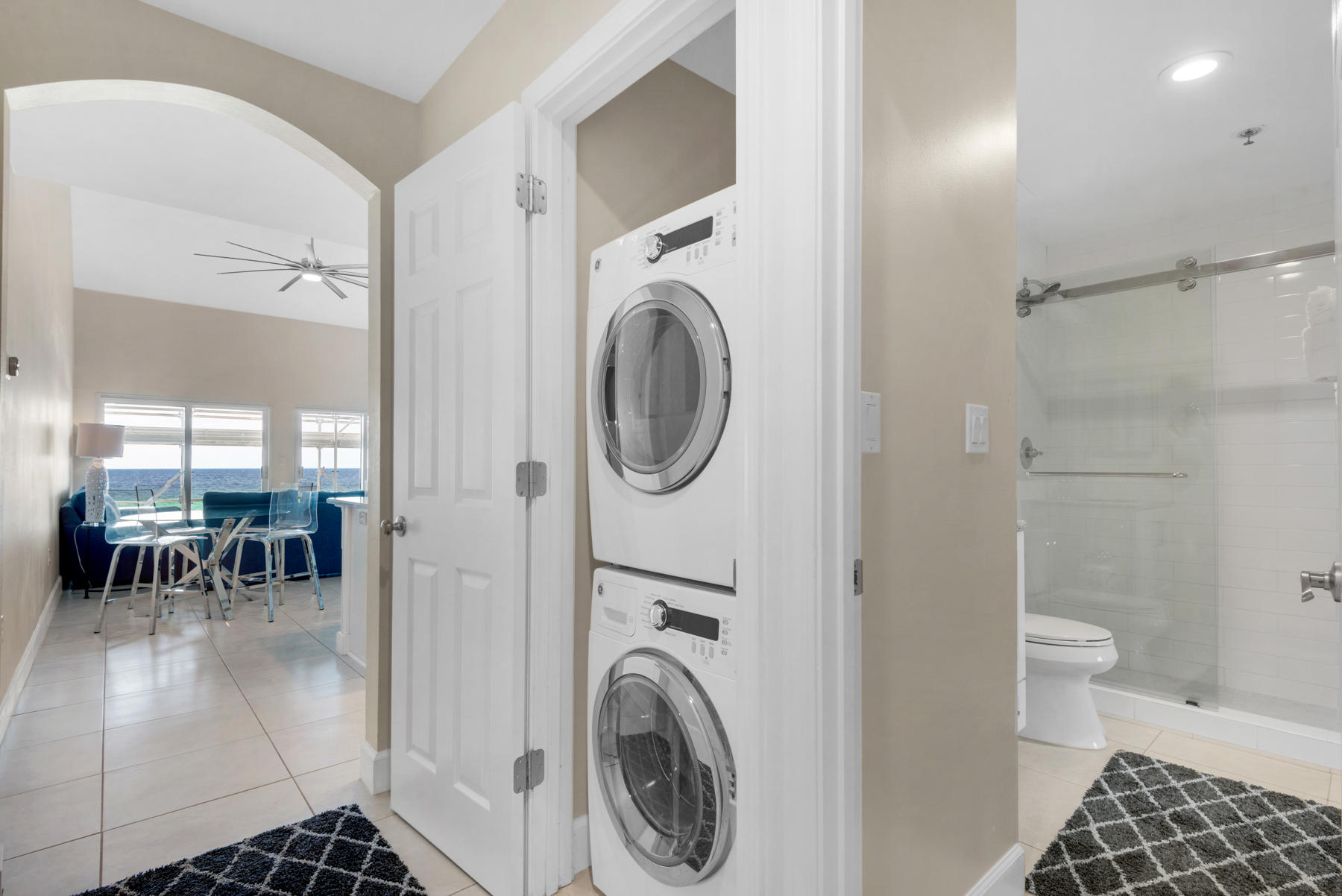 WINDANCER CONDO - Residential