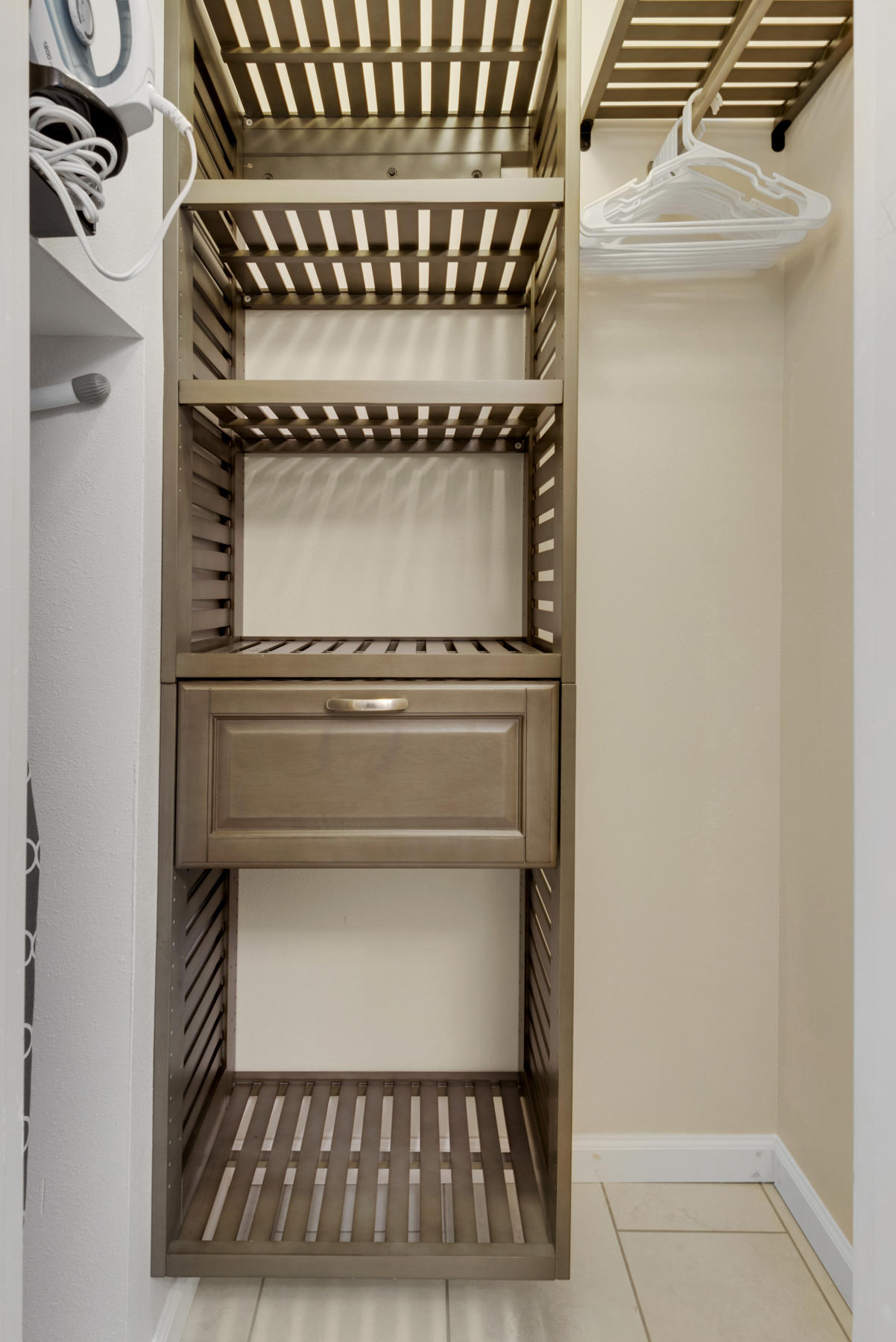 WINDANCER CONDO - Residential