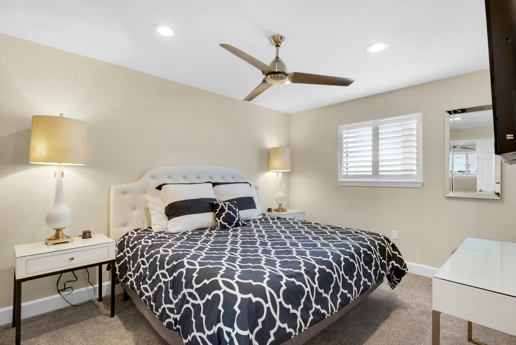 WINDANCER CONDO - Residential
