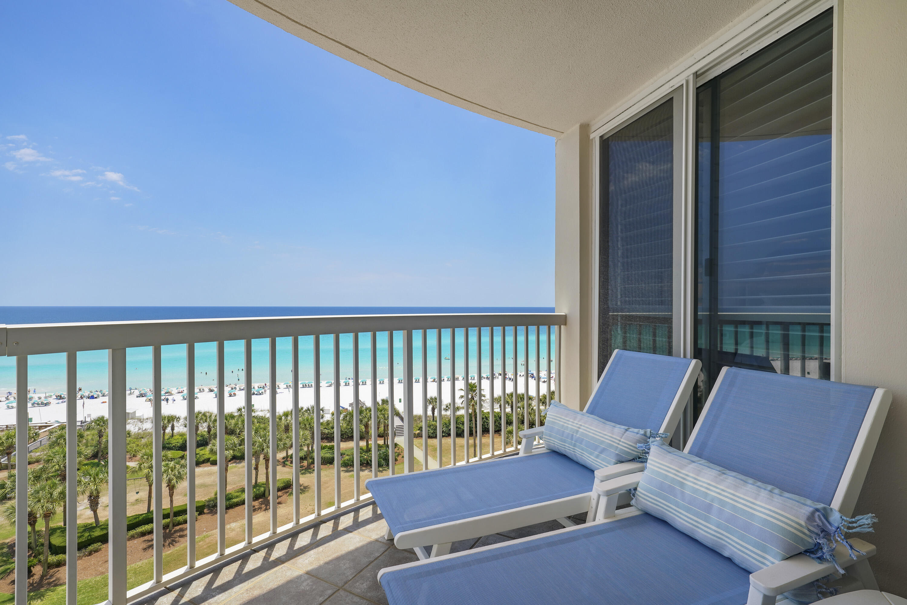ST. MAARTEN AT SILVER SHELLS - Residential